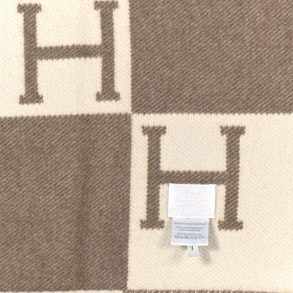 Hermes Wool Cashmere Avalon Baby Blanket Noisette Moyen White 3 of 4