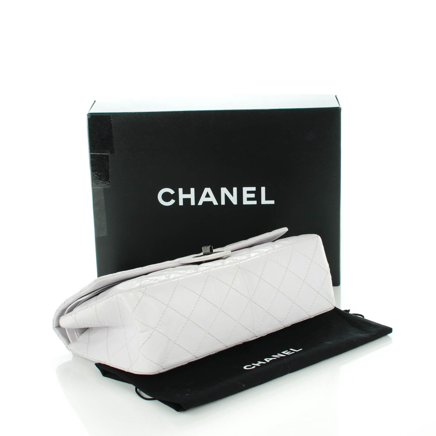 Chanel Aged Calfskin 2.55 Reissue 226 Flap White 4 of 8
