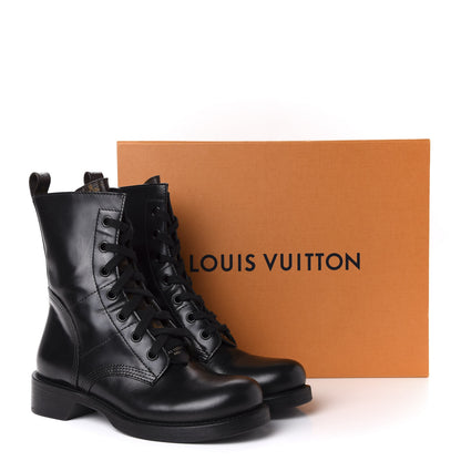 Louis Vuitton Calfskin Monogram Metropolis Flat Ranger Boots 39 Black 10 of 10