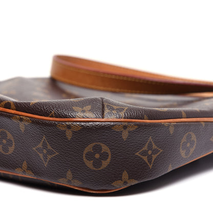 Louis Vuitton Monogram Odeon PM 7 of 10