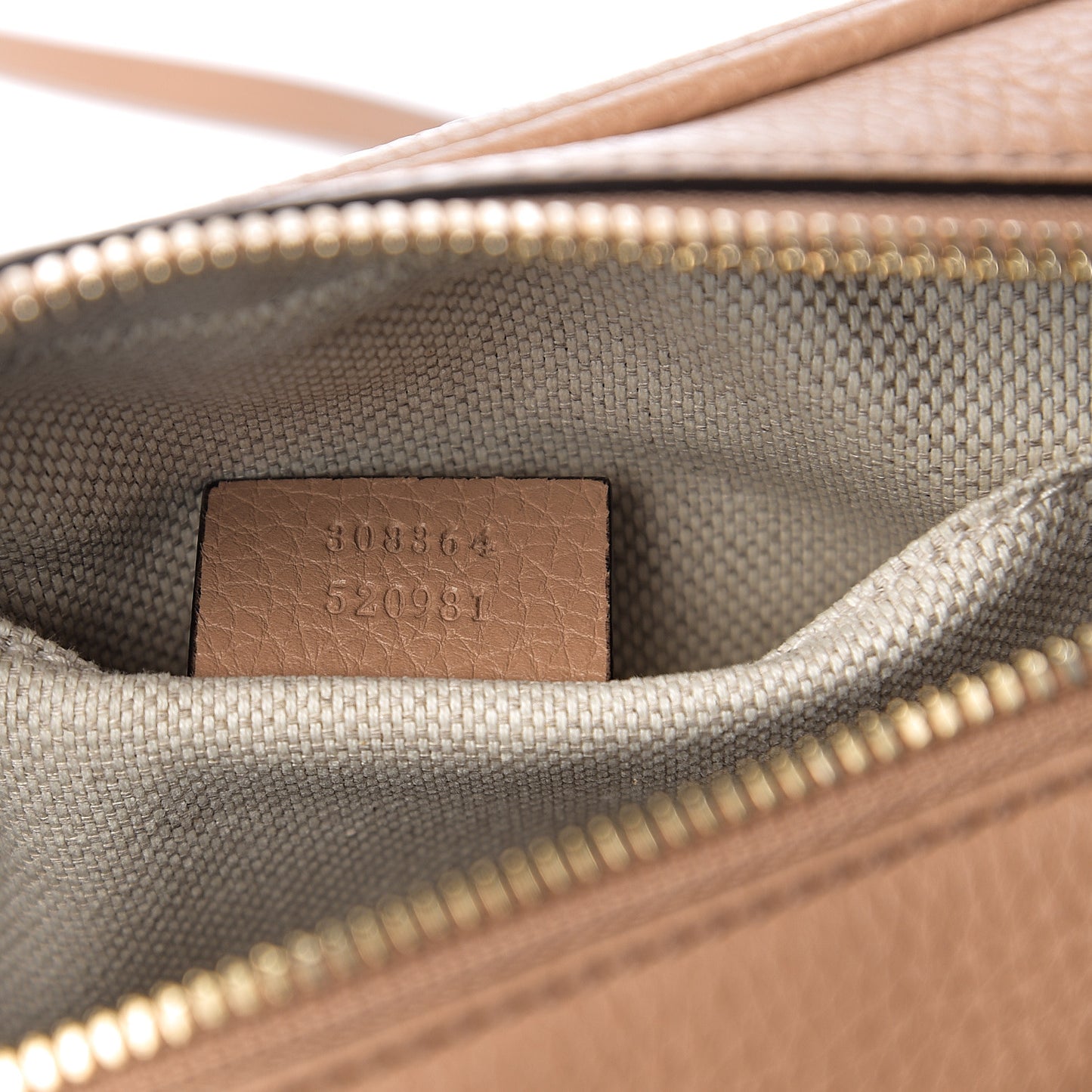 Pebbled Calfskin Small Soho Disco Bag Camelia