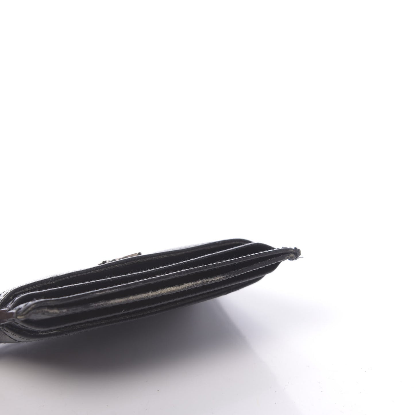 Grain De Poudre Matelasse Chevron Monogram Credit Card Case Black