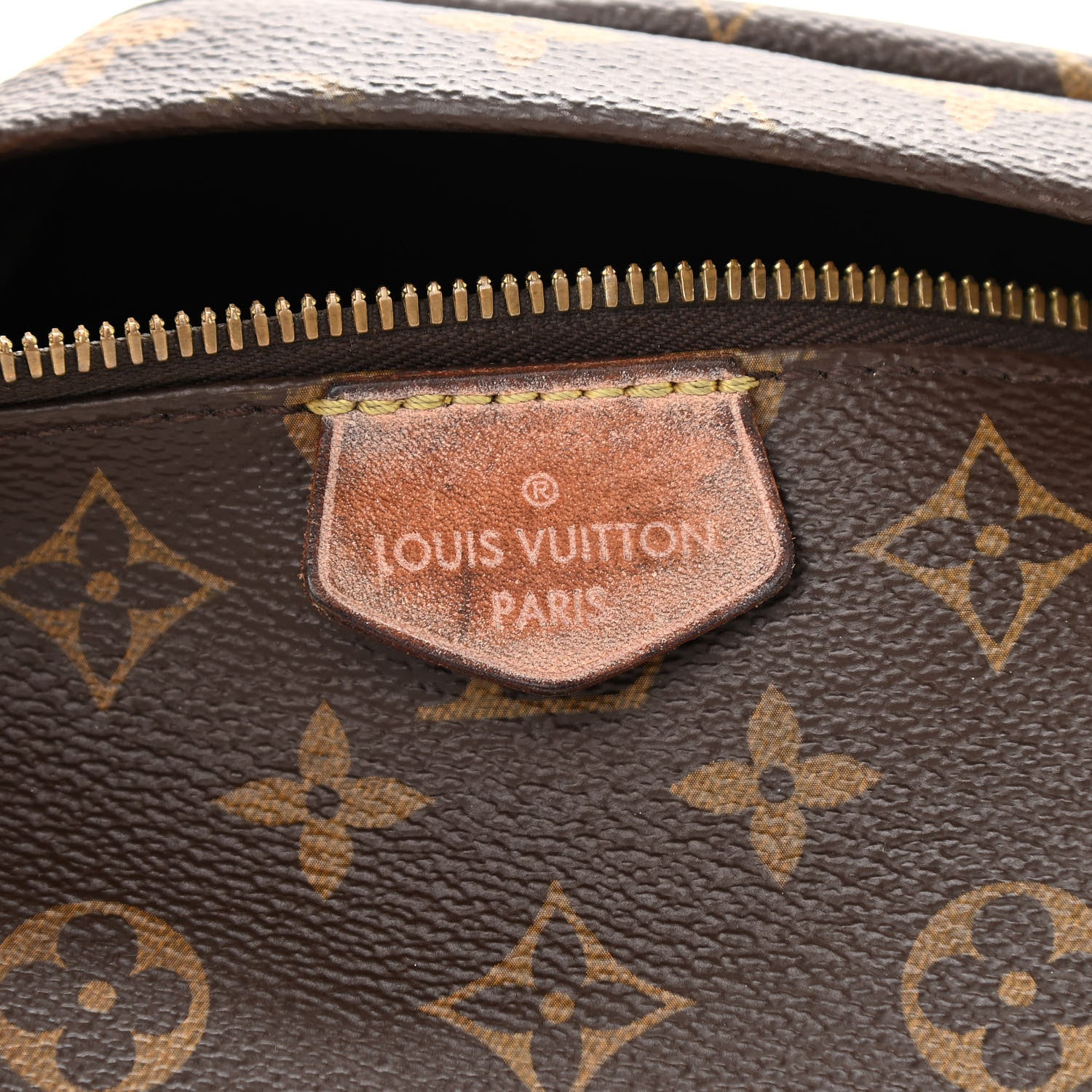 Louis Vuitton Monogram Bumbag 8 of 19