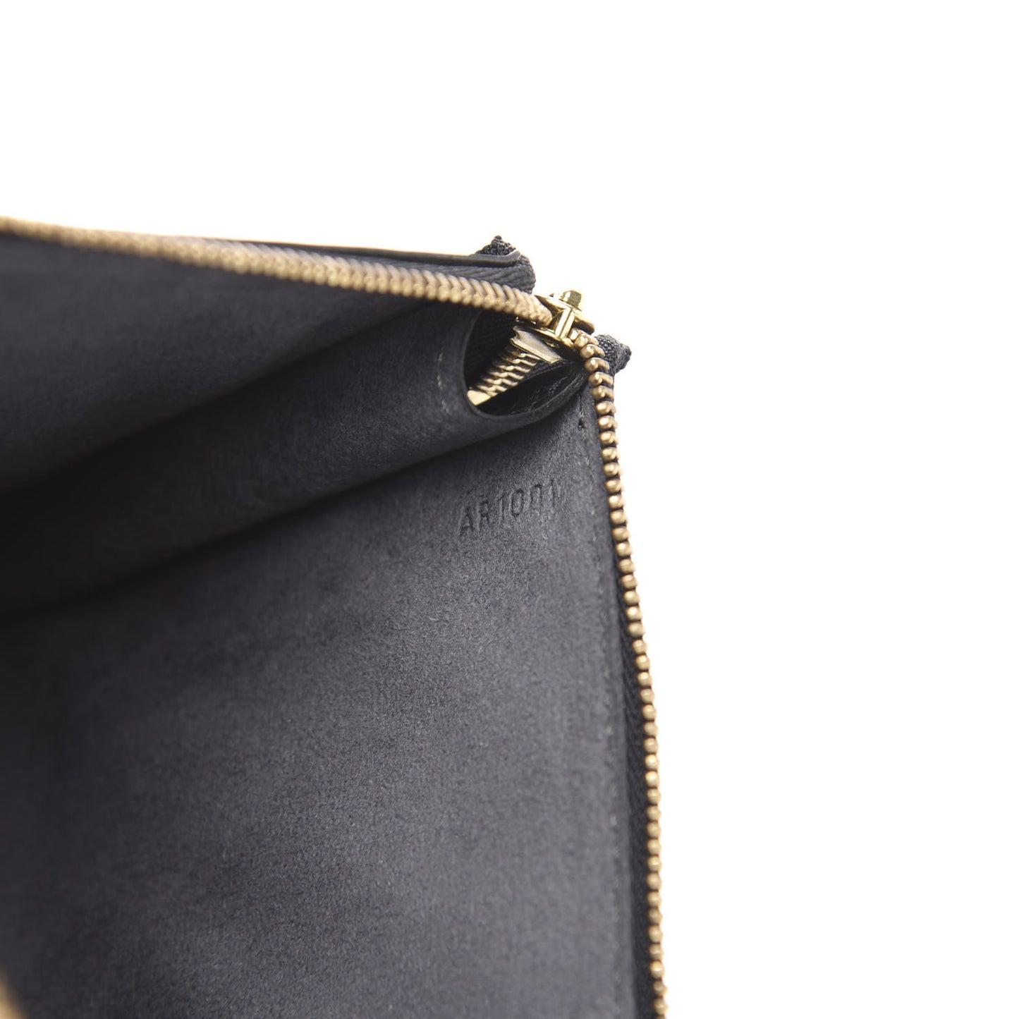 Epi Pochette Accessories 24 Black