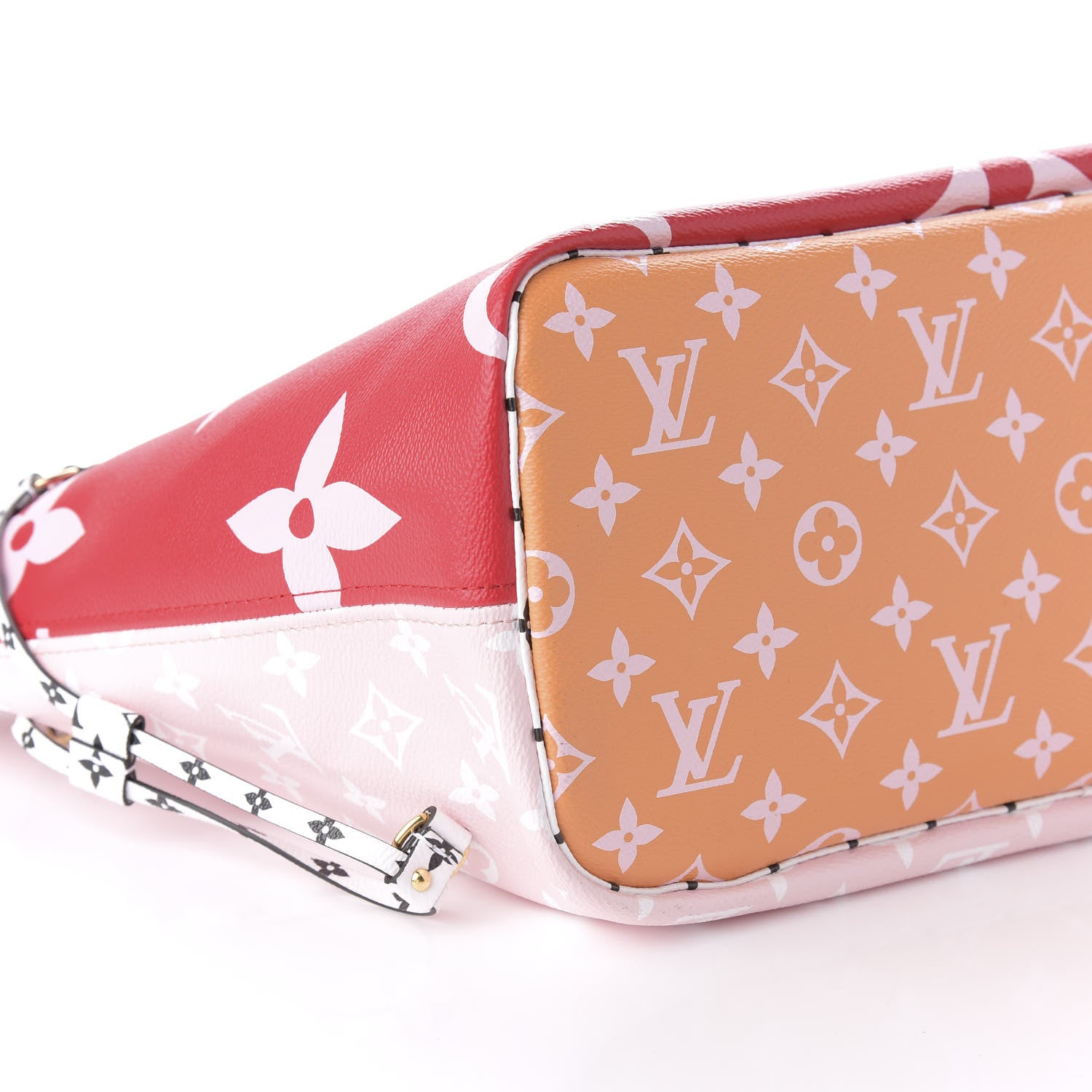 Louis Vuitton Monogram Giant Neverfull MM Rouge 6 of 10