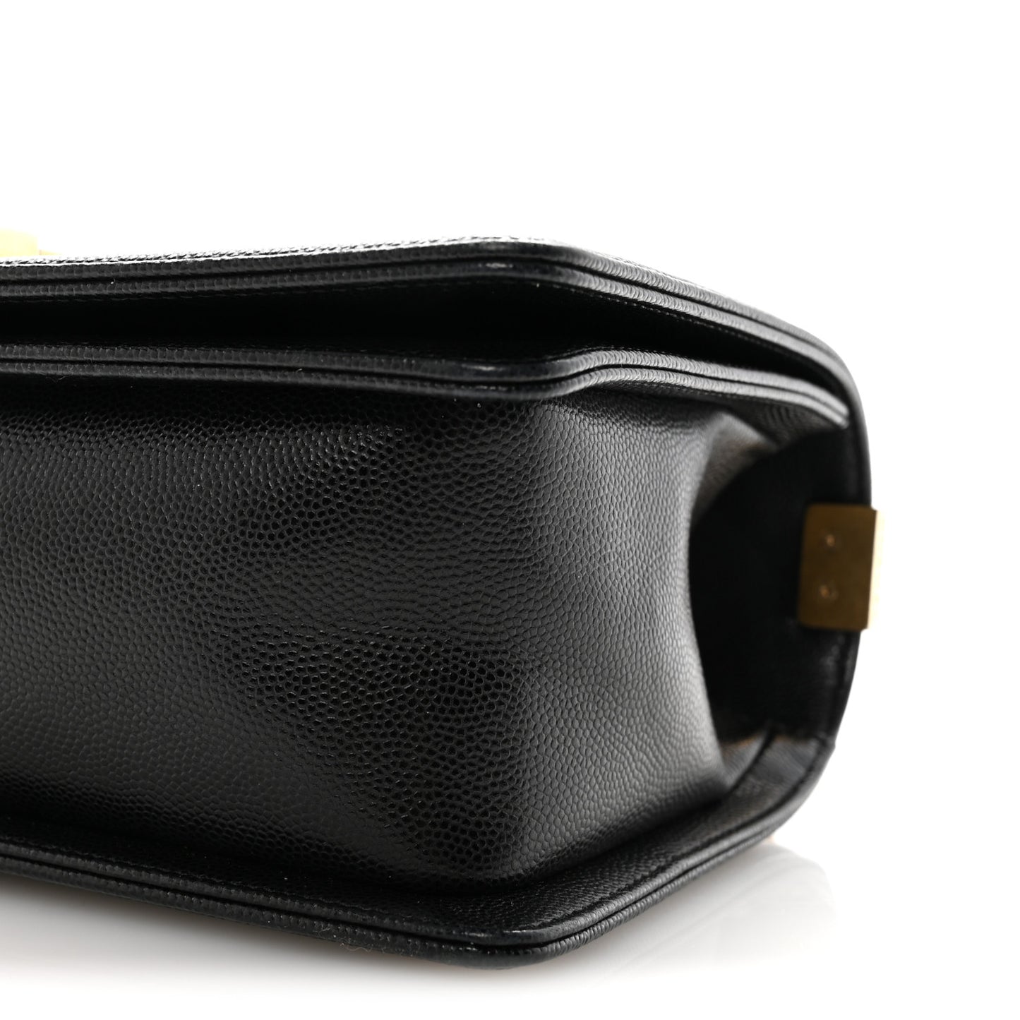 Caviar Quilted Medium Boy Flap Black