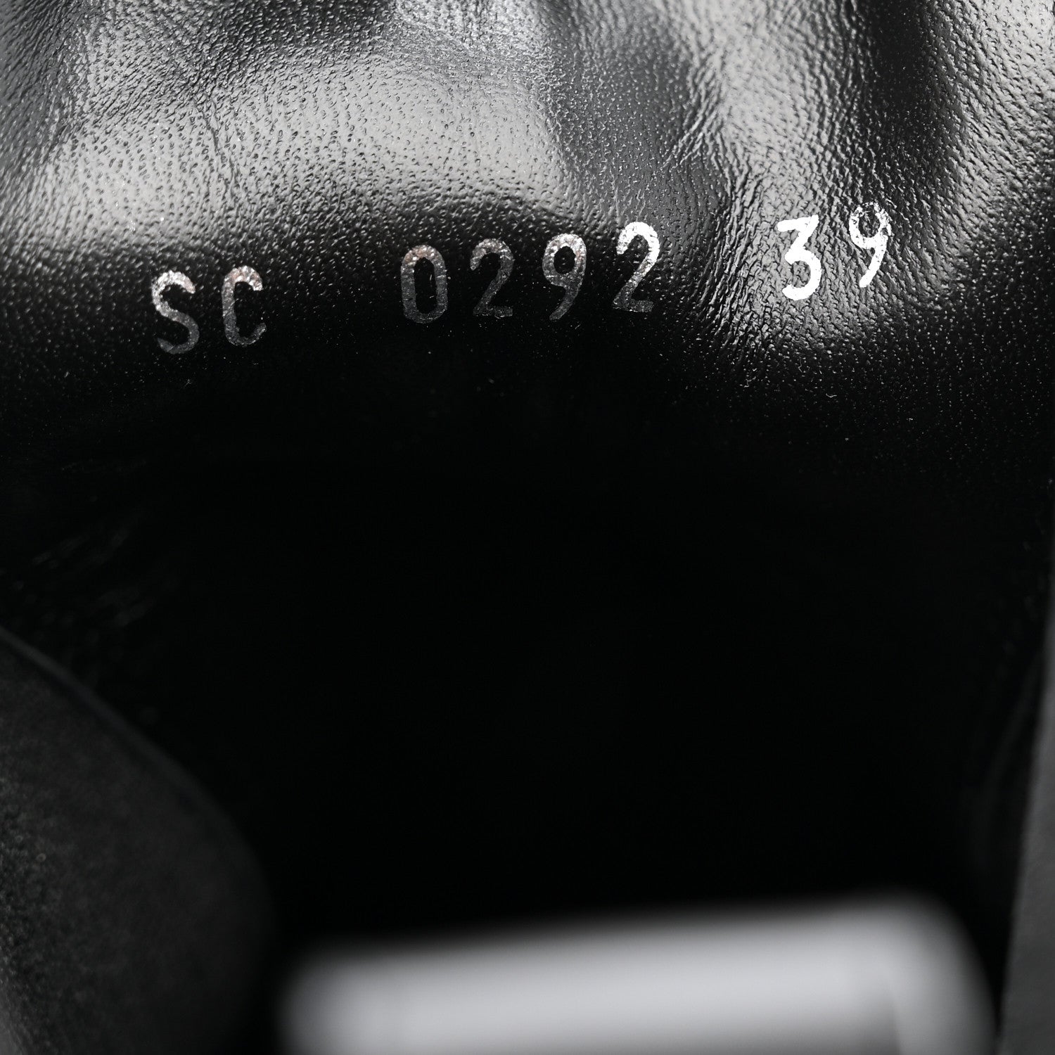 Louis Vuitton Patent Monogram Ruby Flat Ankle Boots 39 Black 8 of 9