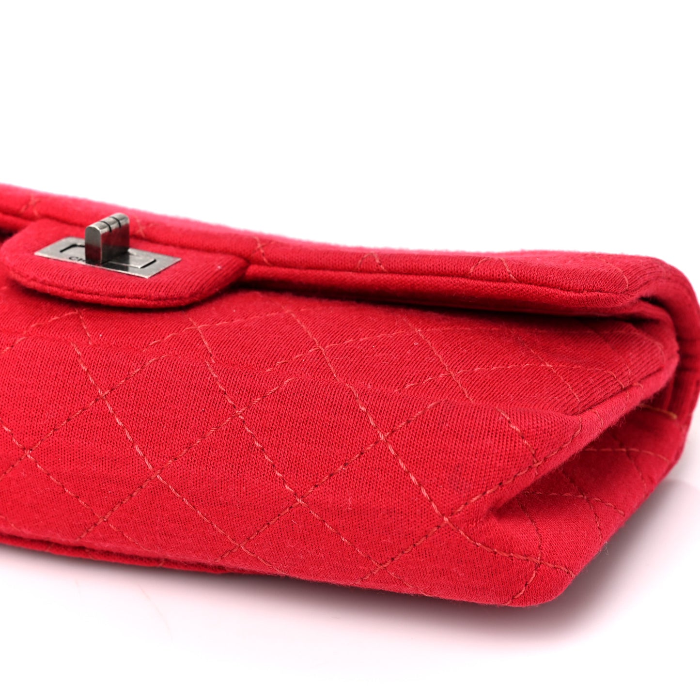 Jersey Quilted 2.55 Reissue East West Flap Red