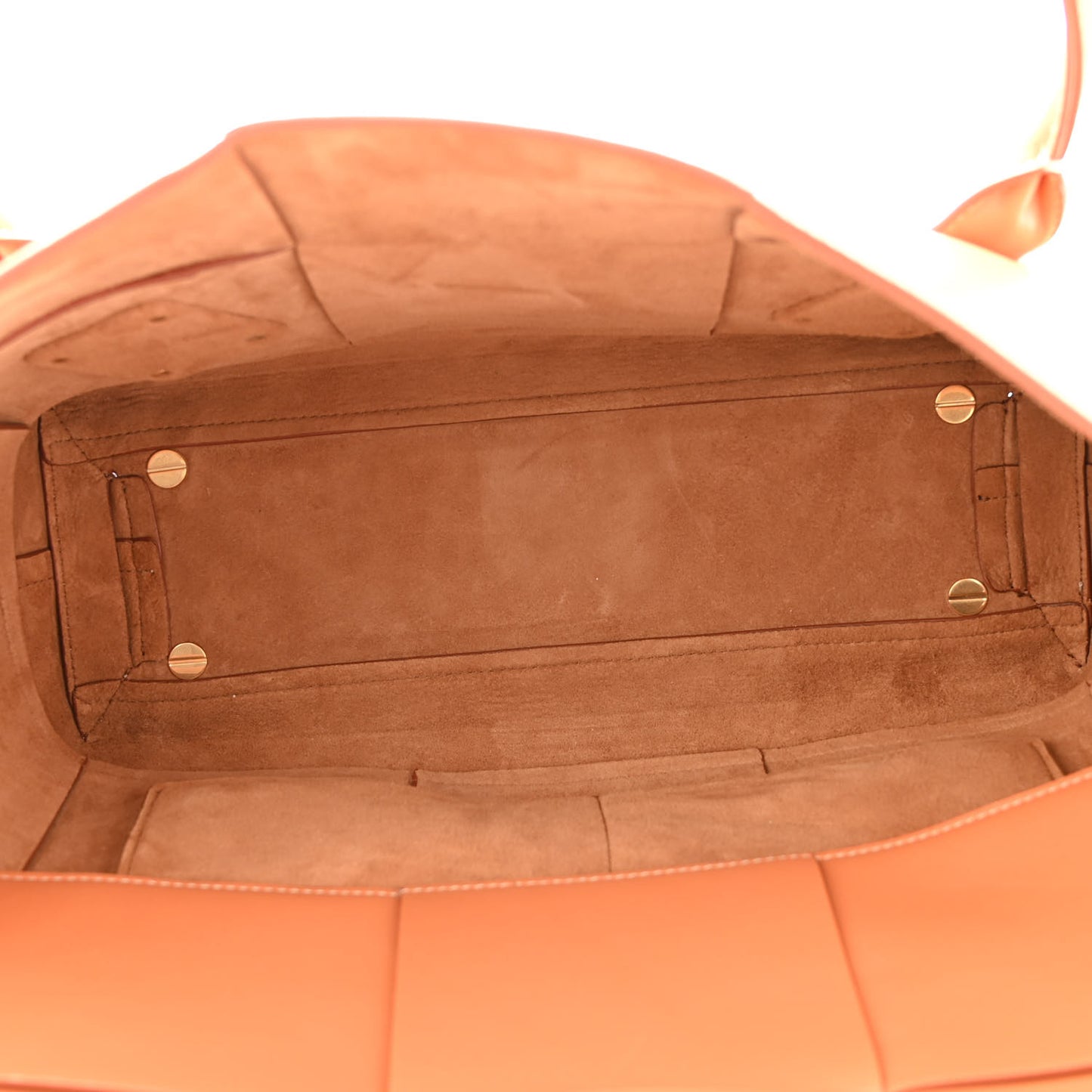 Calfskin Maxi Intrecciato Medium Arco Caramel