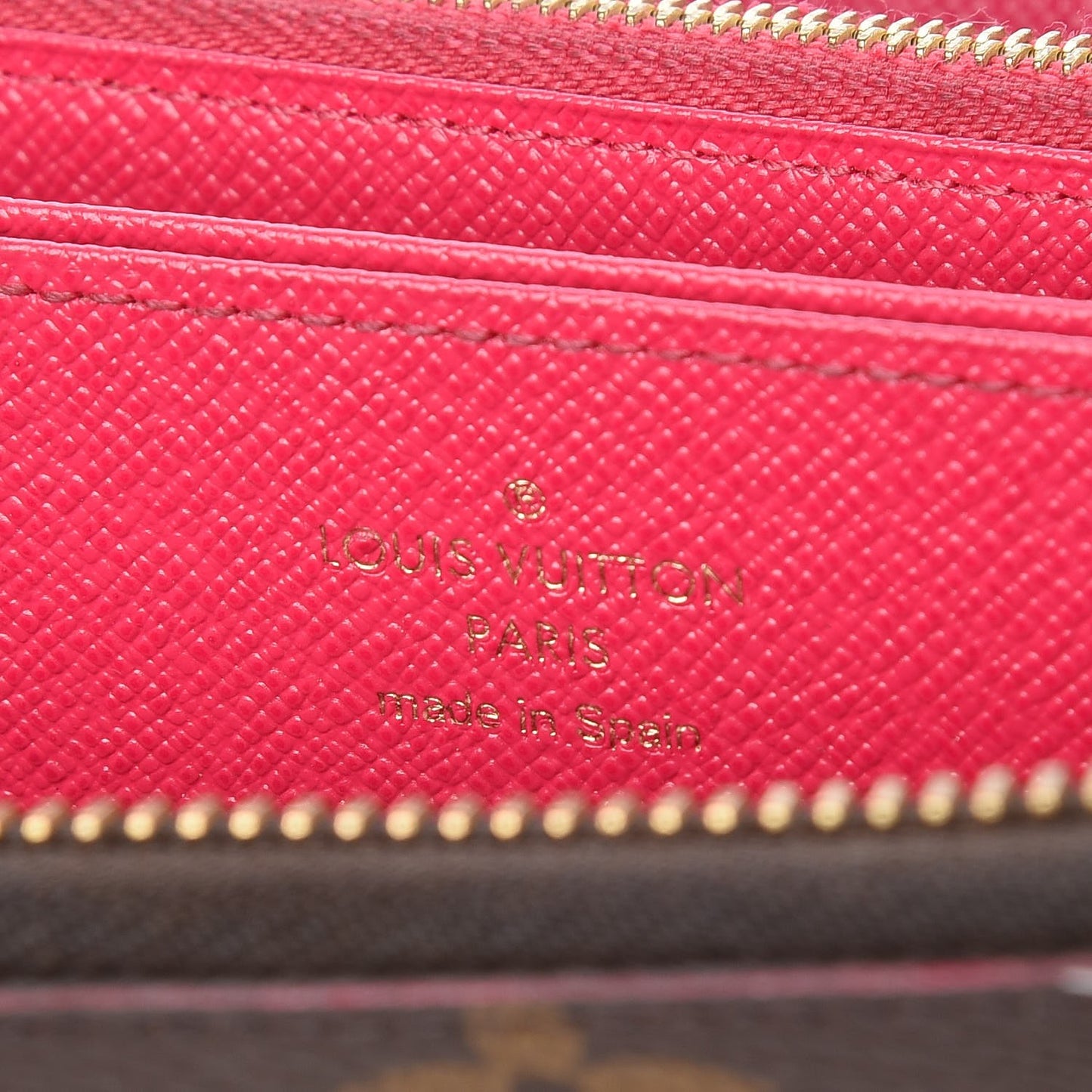 Monogram Bay Zippy Wallet Rose Ballerine Poppy