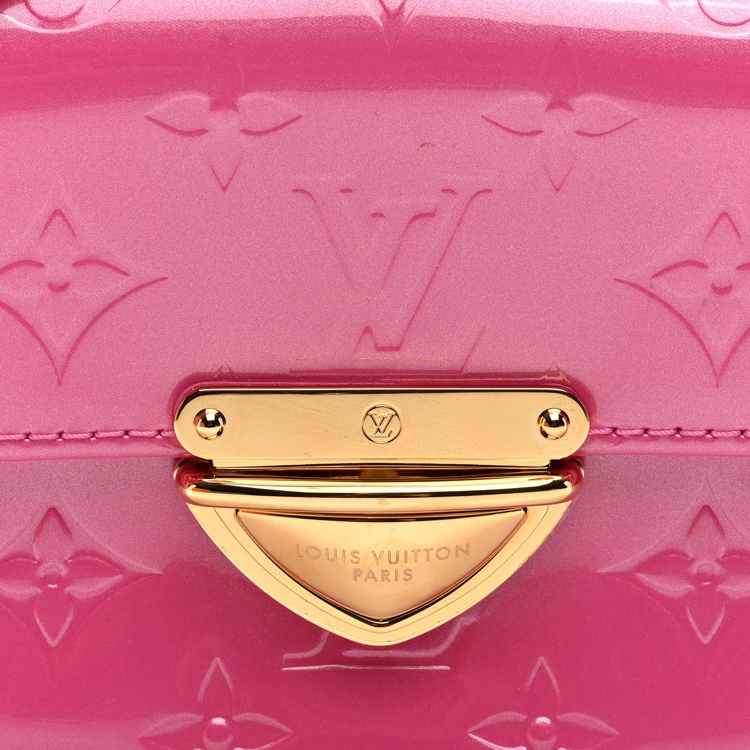 Louis Vuitton Vernis Malibu Pochette Neon Pink 7 of 10