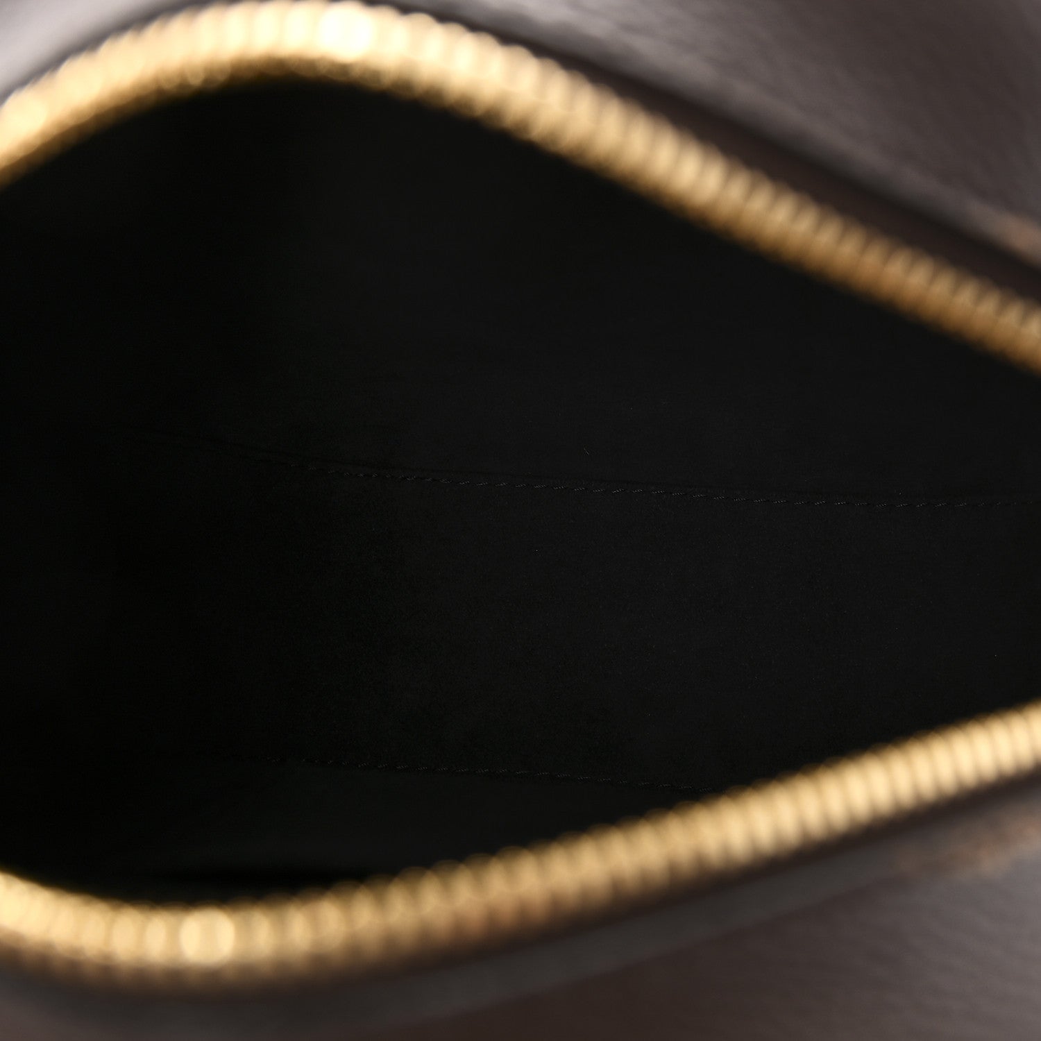 Louis Vuitton Reverse Monogram Giant Boite Chapeau Souple 5 of 10