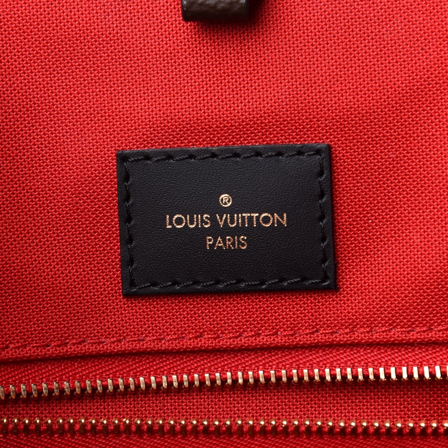 Reverse Monogram Giant Onthego MM