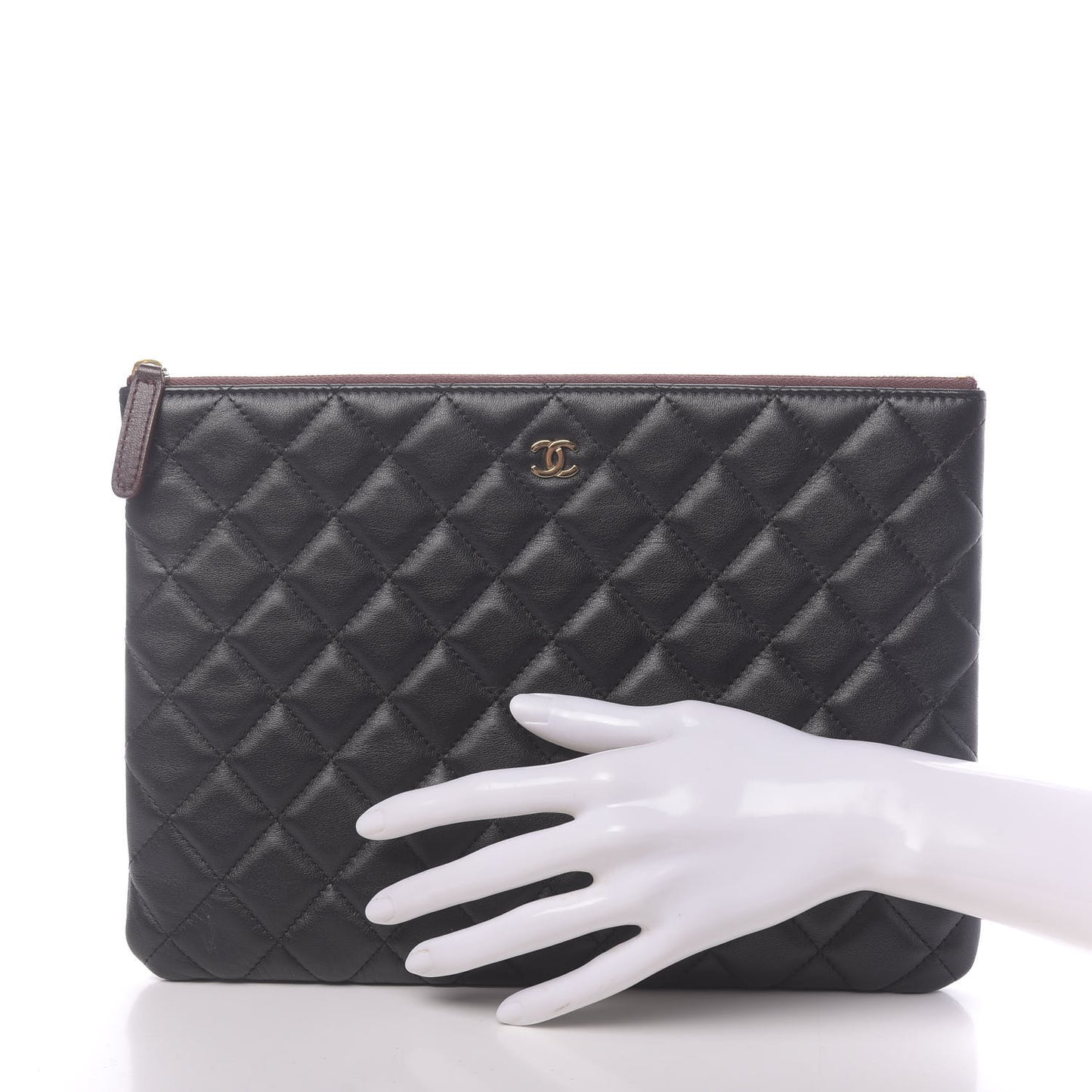 Lambskin Quilted Medium Cosmetic Case Black