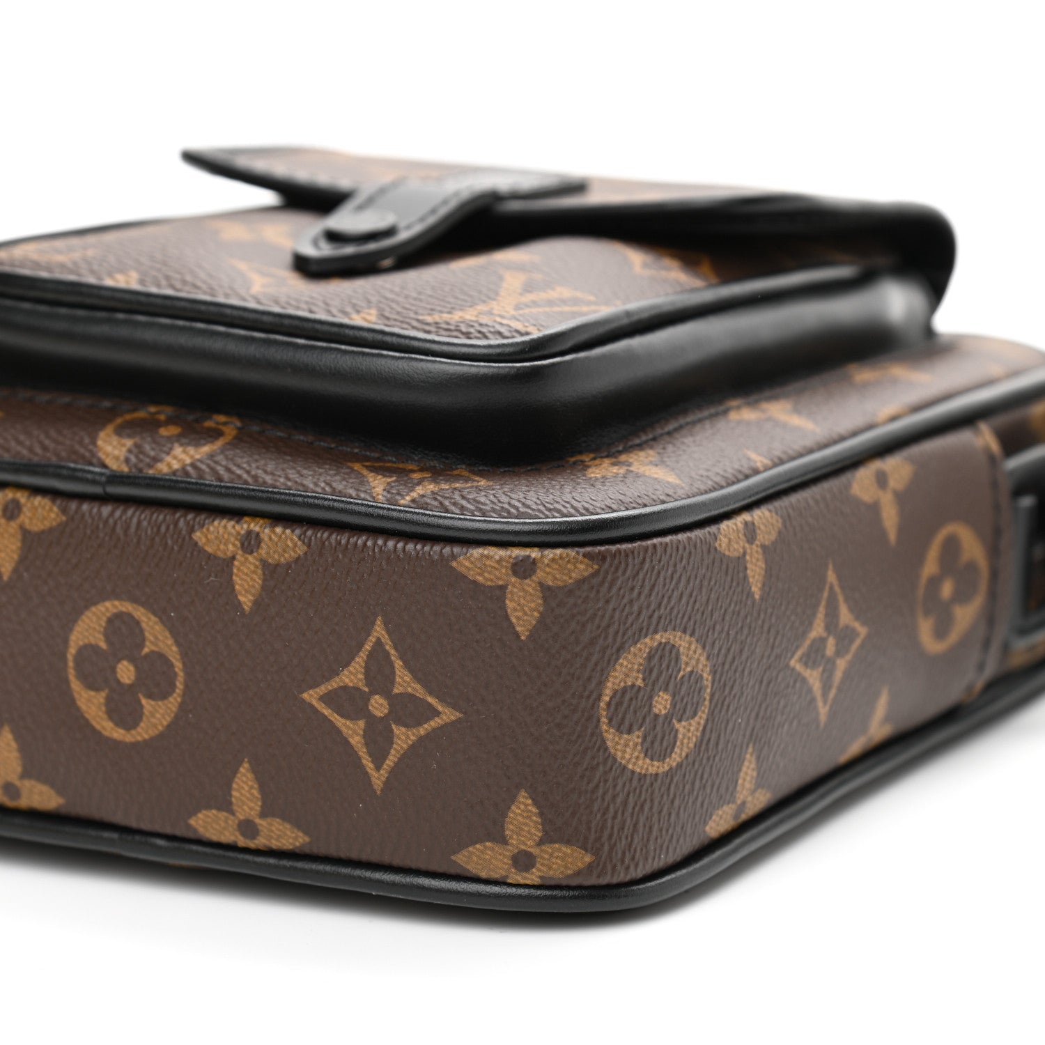 Louis Vuitton Monogram Macassar Christopher Wearable Wallet 9 of 9