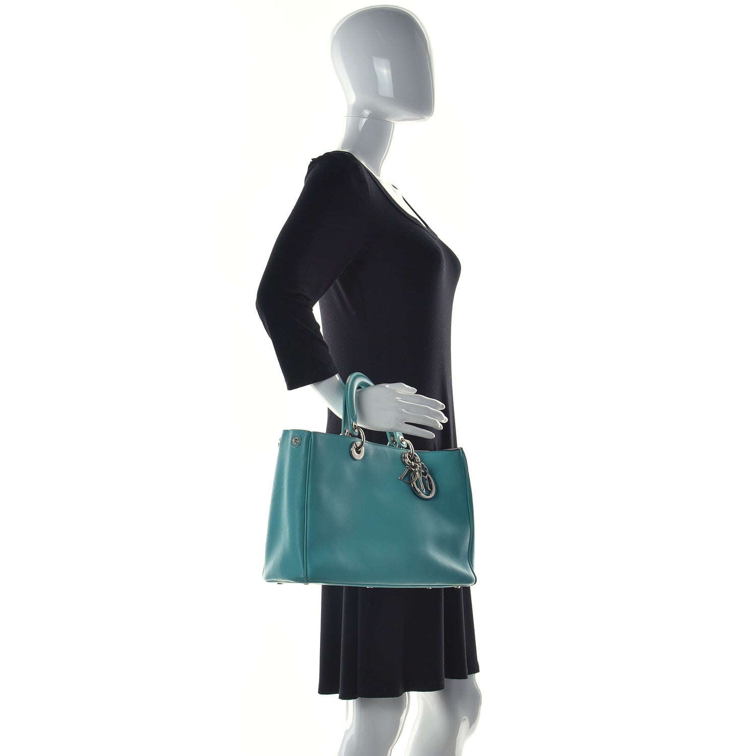 Christian Dior Smooth Calfskin Medium Diorissimo Tote Blue 4 of 25
