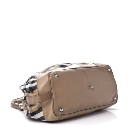 Burberry House Check Large Beaton Beige 4 of 9