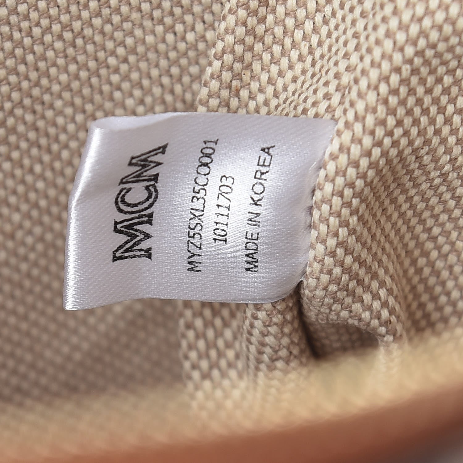 MCM Visetos Rabbit Pouch Cognac 8 of 8