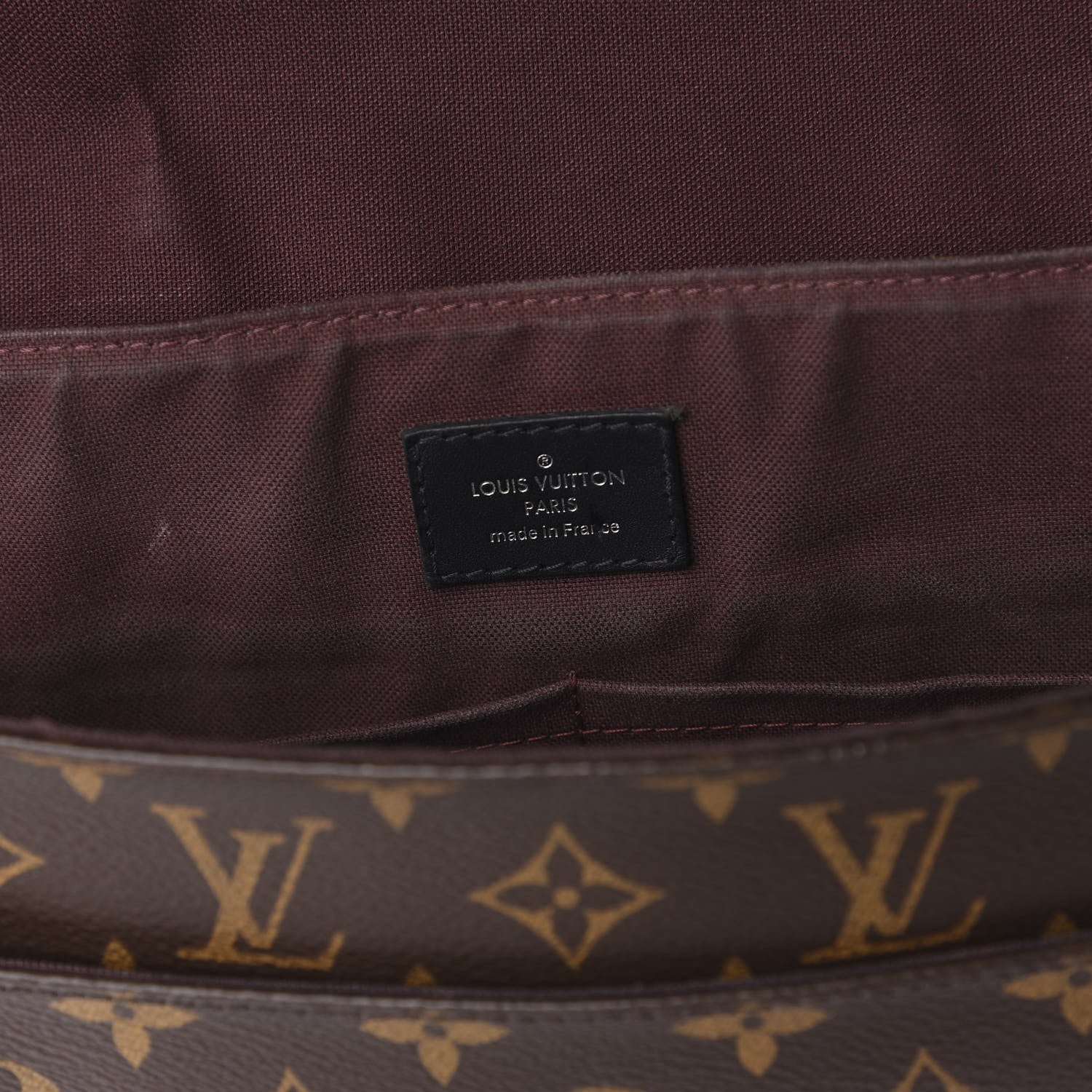 Louis Vuitton Monogram Beaubourg MM Messenger Bag 8 of 10