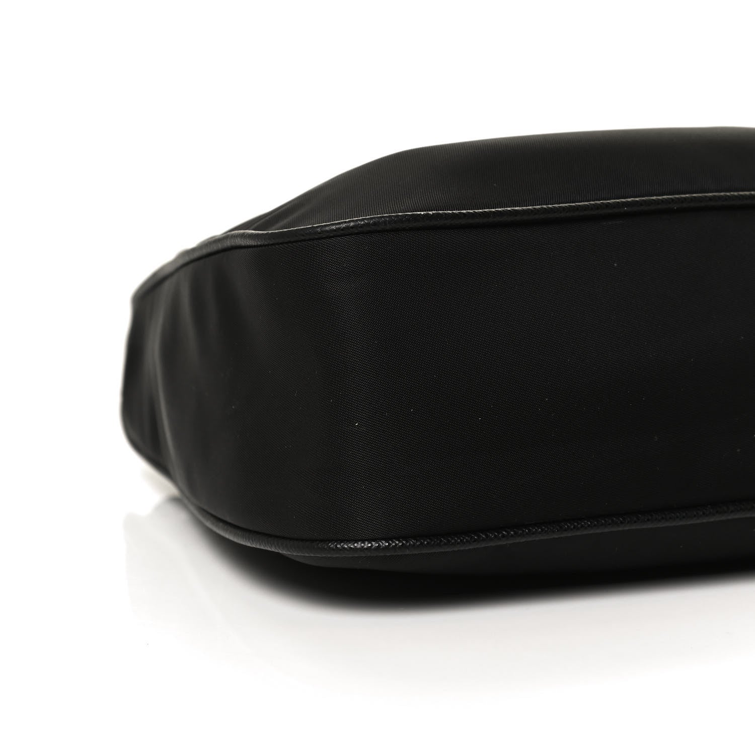 Prada Nylon Re-Edition 2005 Shoulder Bag Black 13 of 14
