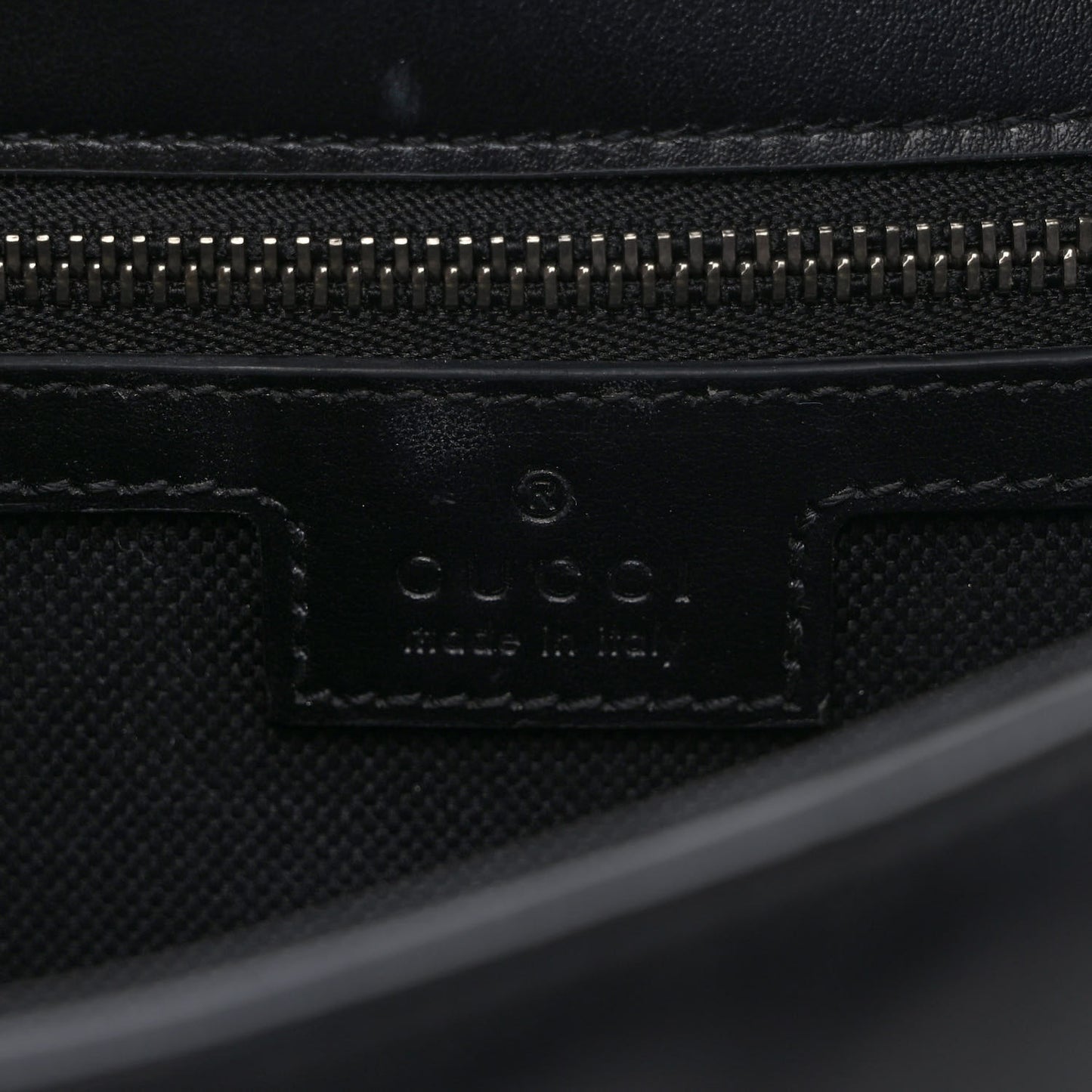 Calfskin Matelasse Monochrome Small GG Marmont Shoulder Bag Black