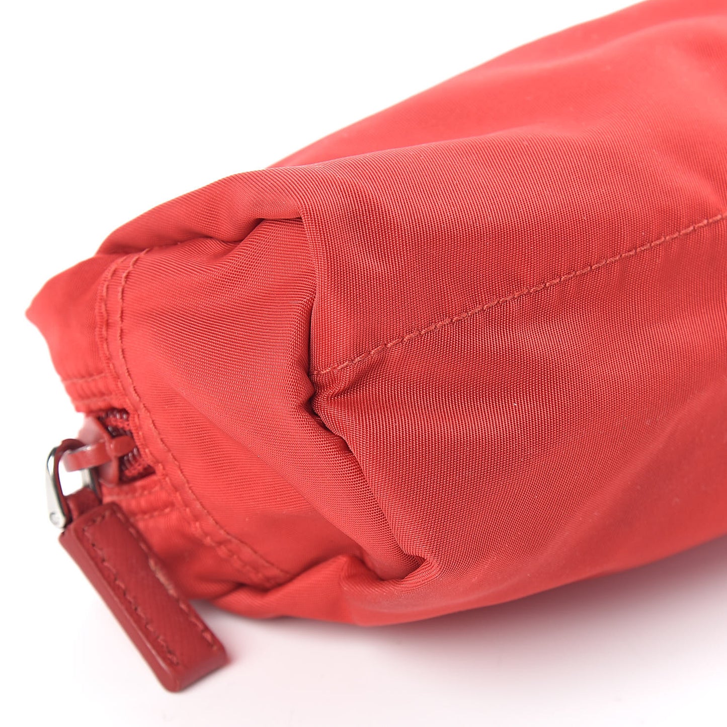 Nylon Vela Cosmetic Pouch Rosso