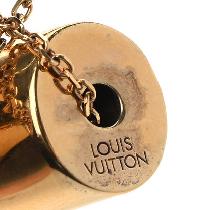 Louis Vuitton Essential V Necklace Gold 5 of 9