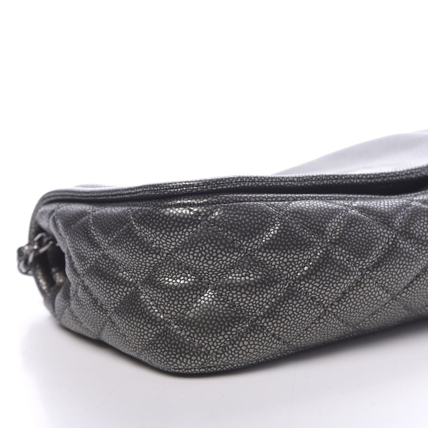 Metallic Caviar Medium Timeless CC Flap Dark Silver