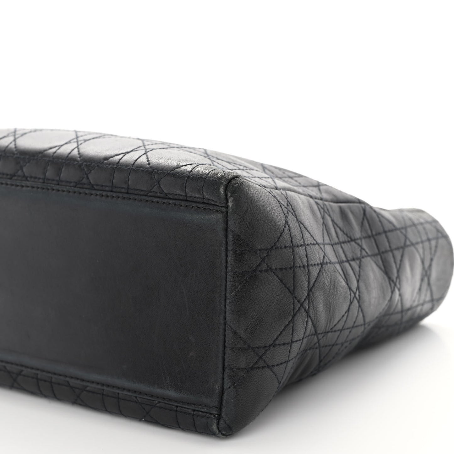 Lambskin Cannage Medium Lady Dior Black