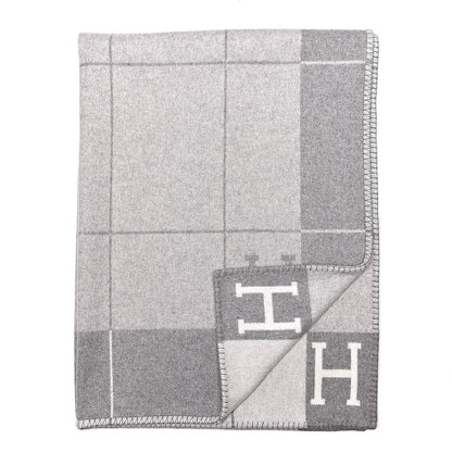 Hermes Wool Cashmere Avalon III Blanket Ecru Gris Clair 1 of 3