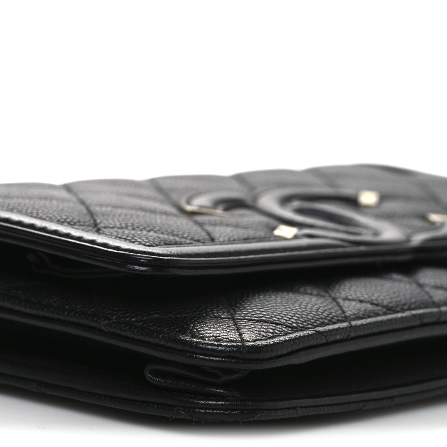 Caviar Quilted CC Filigree Wallet On Chain WOC Black