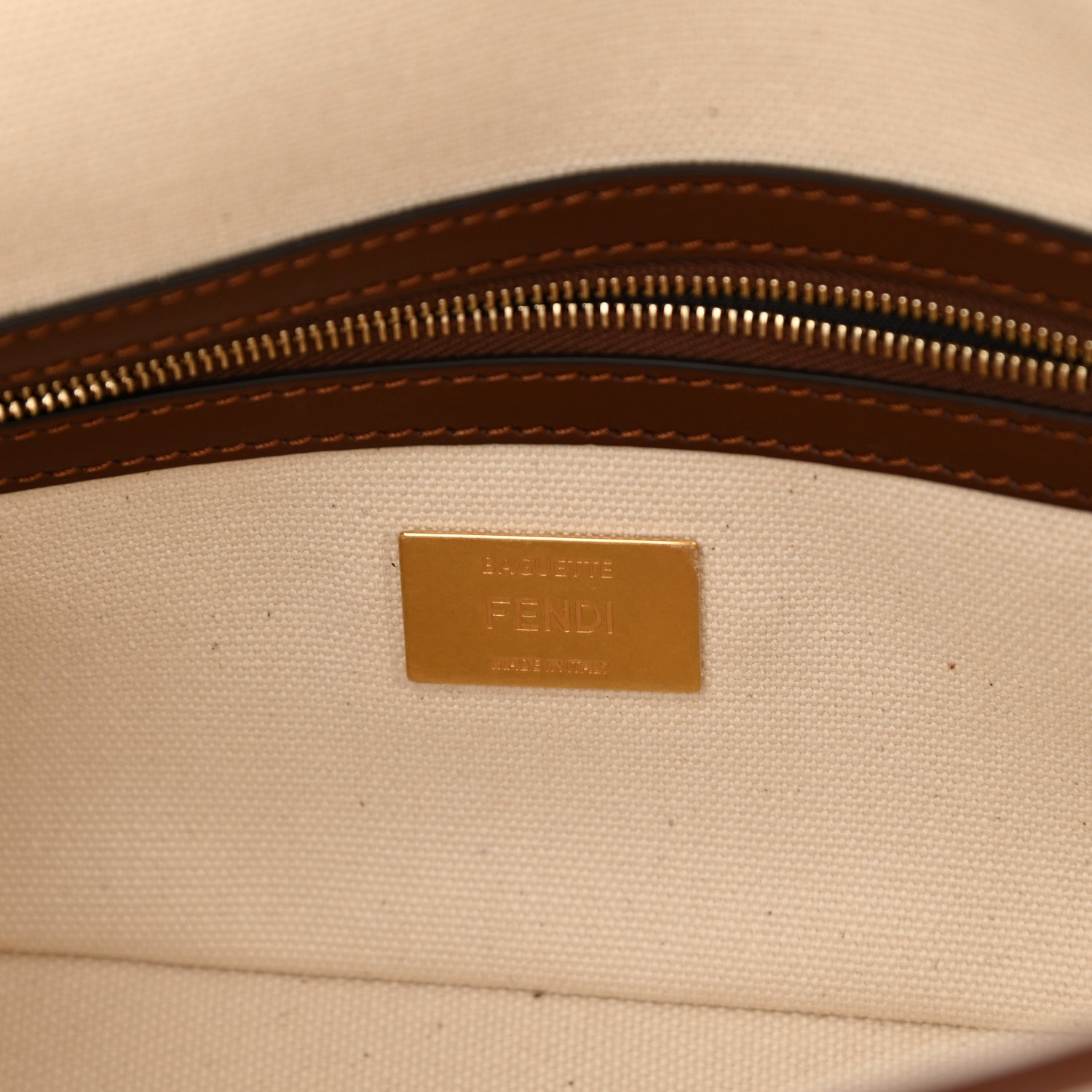 Fendi X SARA COLEMAN Canvas Vitello King Seta FF Fish Eye Embroidered Baguette Grezzo Multicolor Ghianda 6 of 9