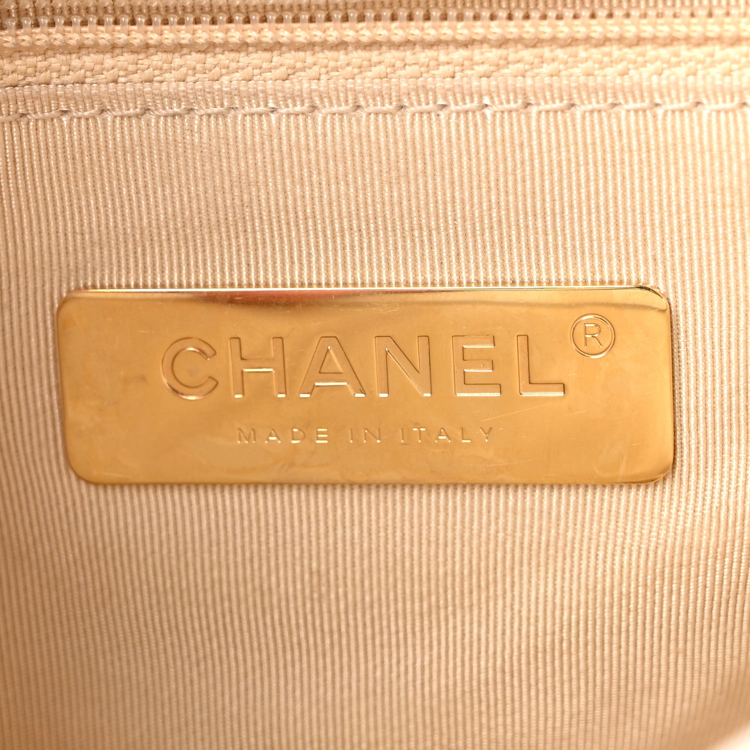 Chanel Goatskin Quilted Medium Chanel 19 Flap White 6 of 10