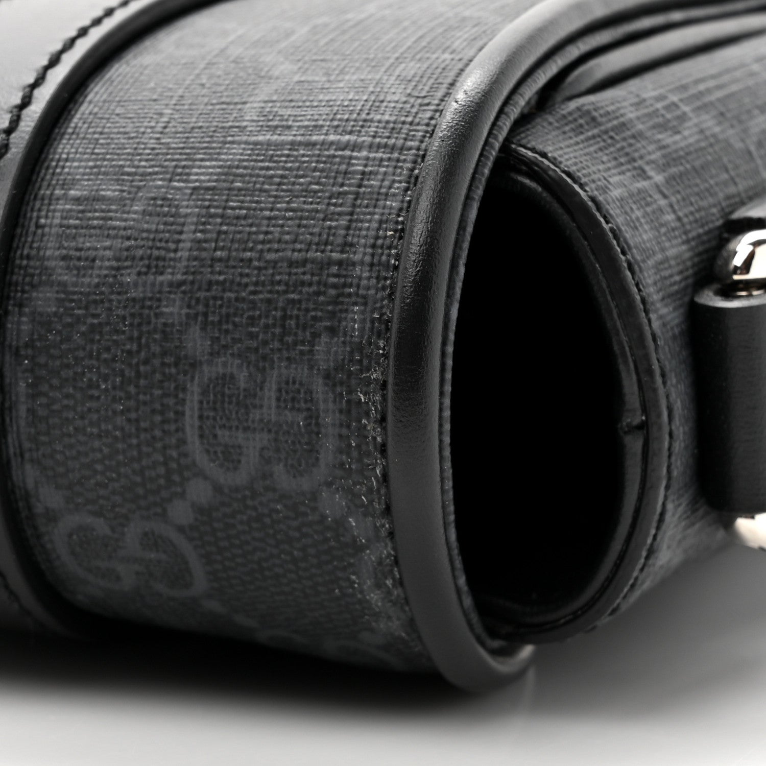 Gucci GG Supreme Monogram Textured Dollar Calfskin Retro Interlocking G Flap Messenger Bag Black 12 of 12