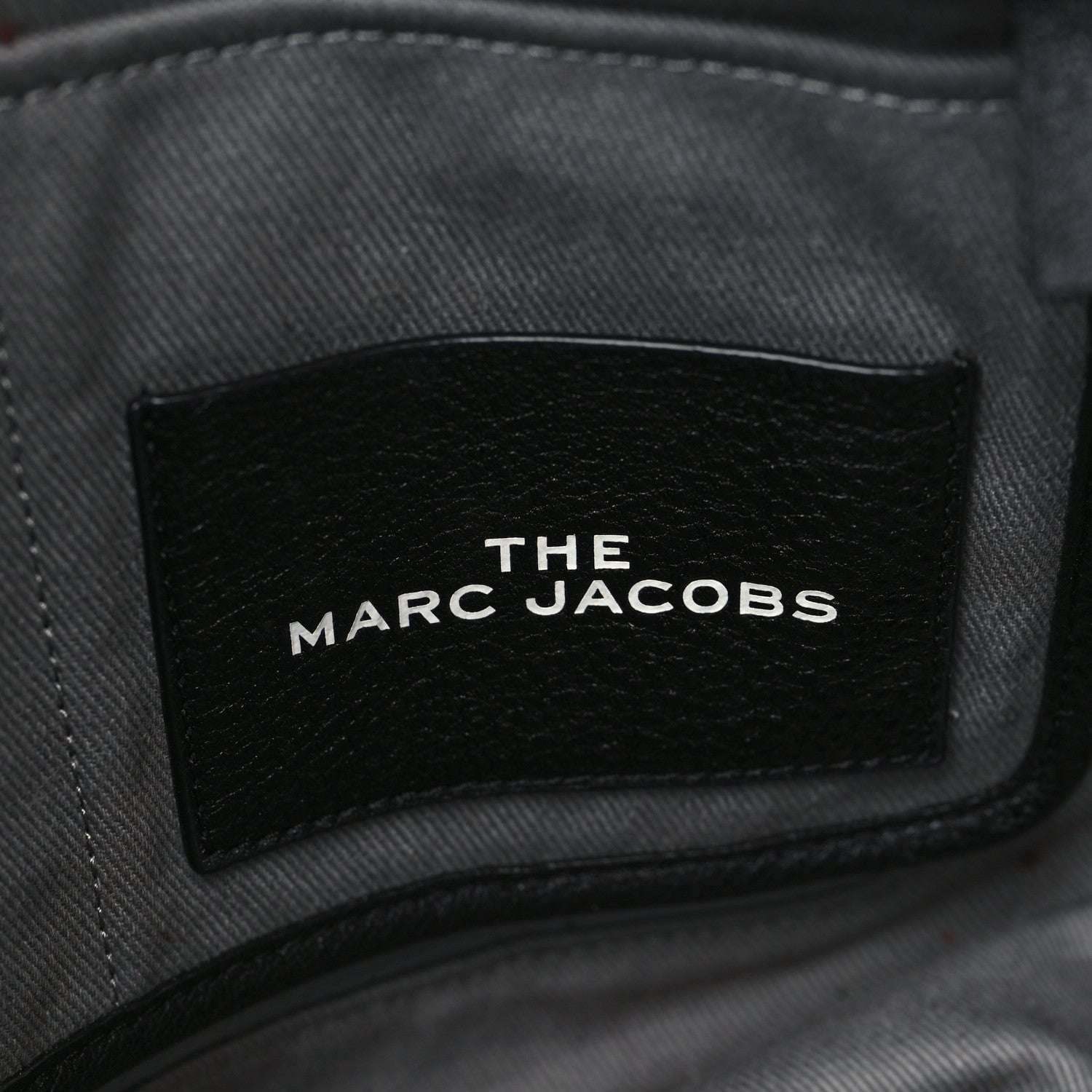 Marc Jacobs Grained Calfskin Medium The Tote Bag Black 5 of 8