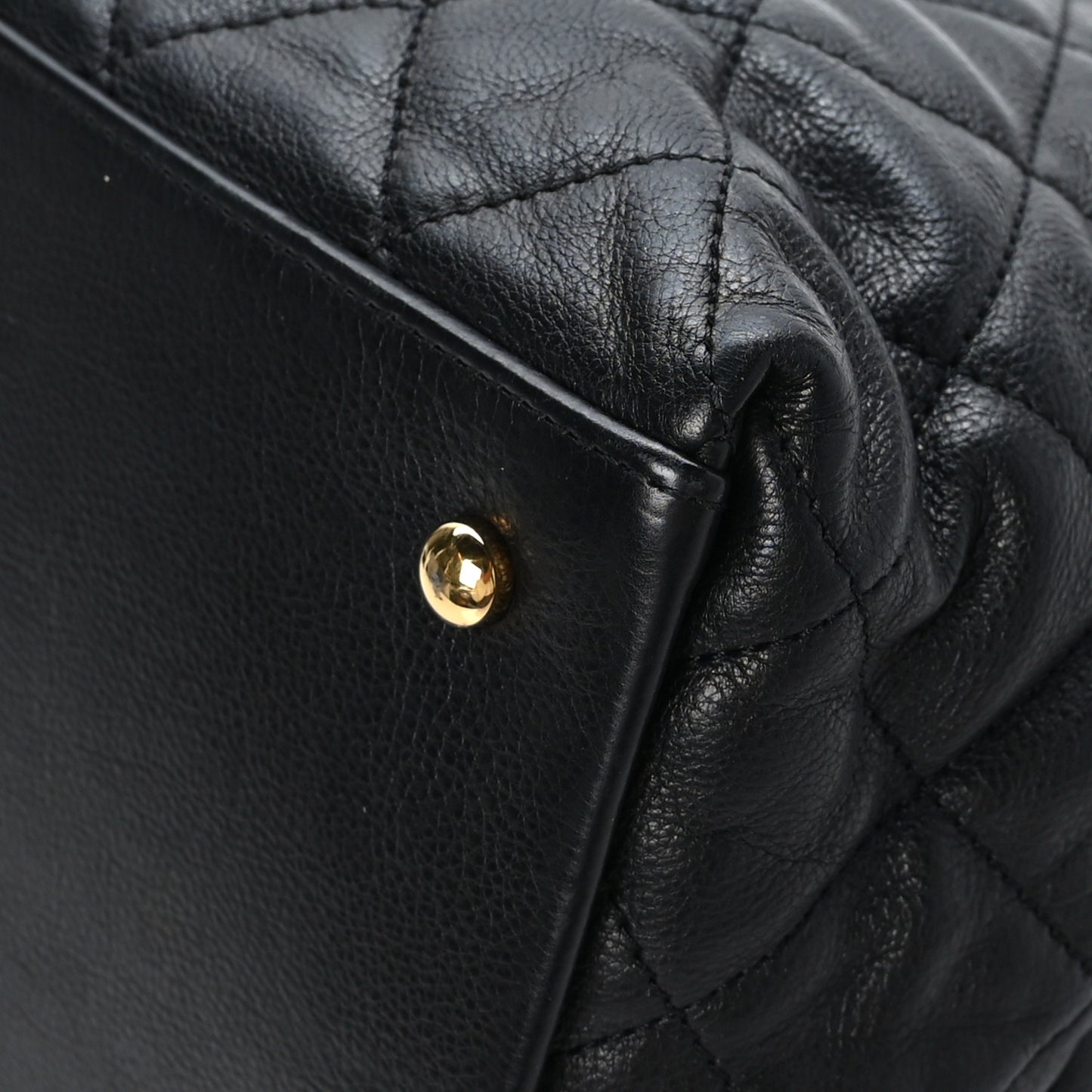 Calfskin Quilted Small Chain Me Tote Black