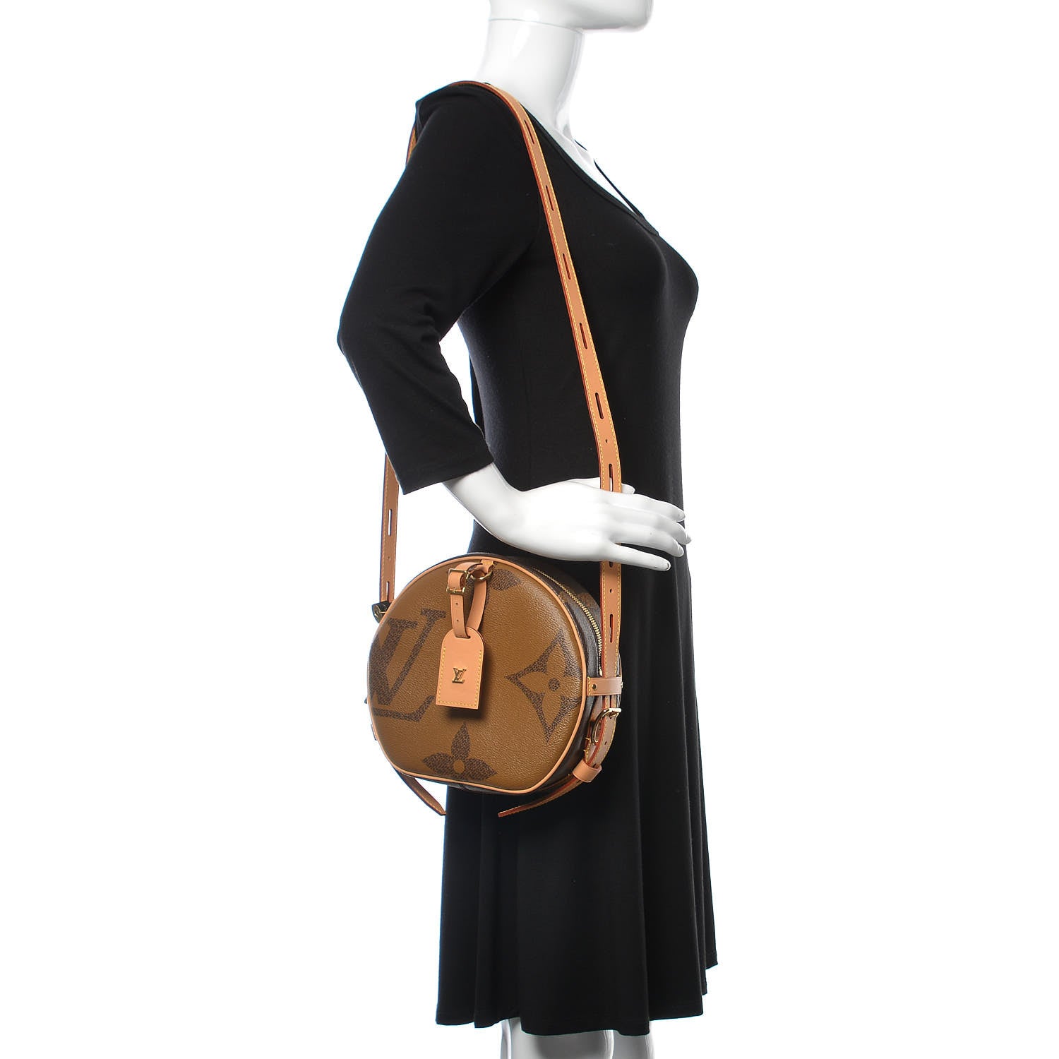 Louis Vuitton Reverse Monogram Giant Boite Chapeau Souple 2 of 10
