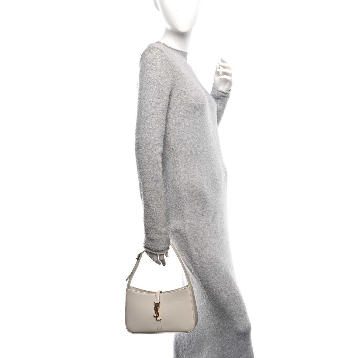 Smooth Calfskin Le 5 A 7 Hobo Crema Soft