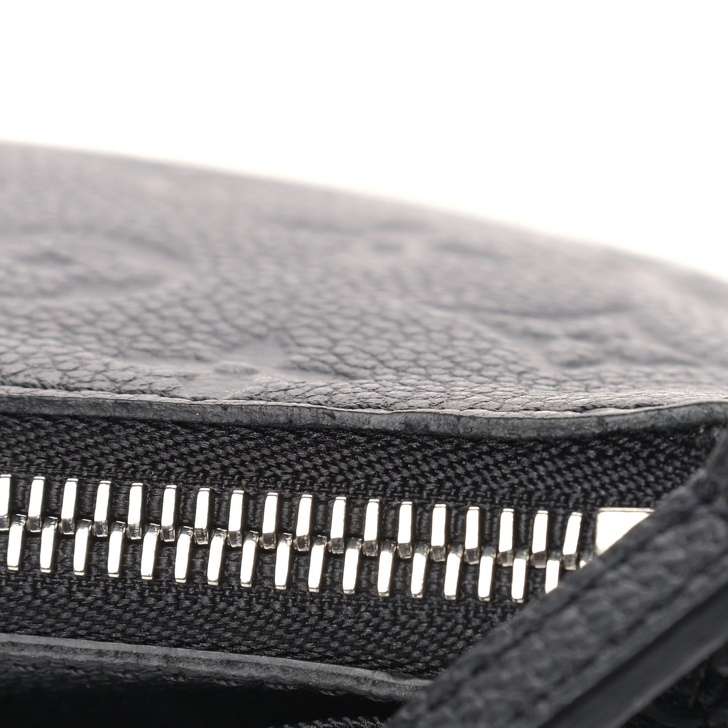 Empreinte Pallas Crossbody Black