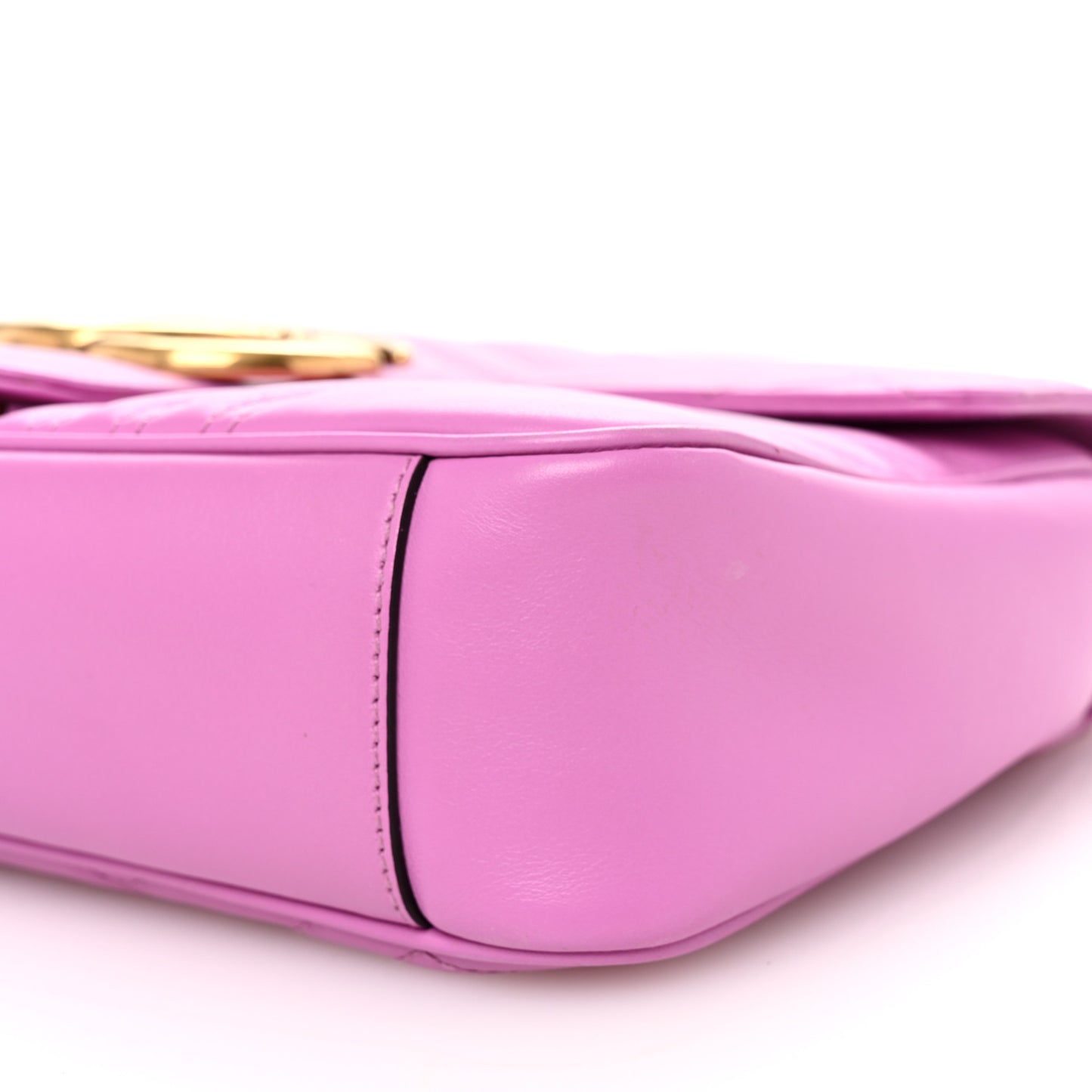 Calfskin Matelasse Medium GG Marmont Shoulder Bag Candy Mousse