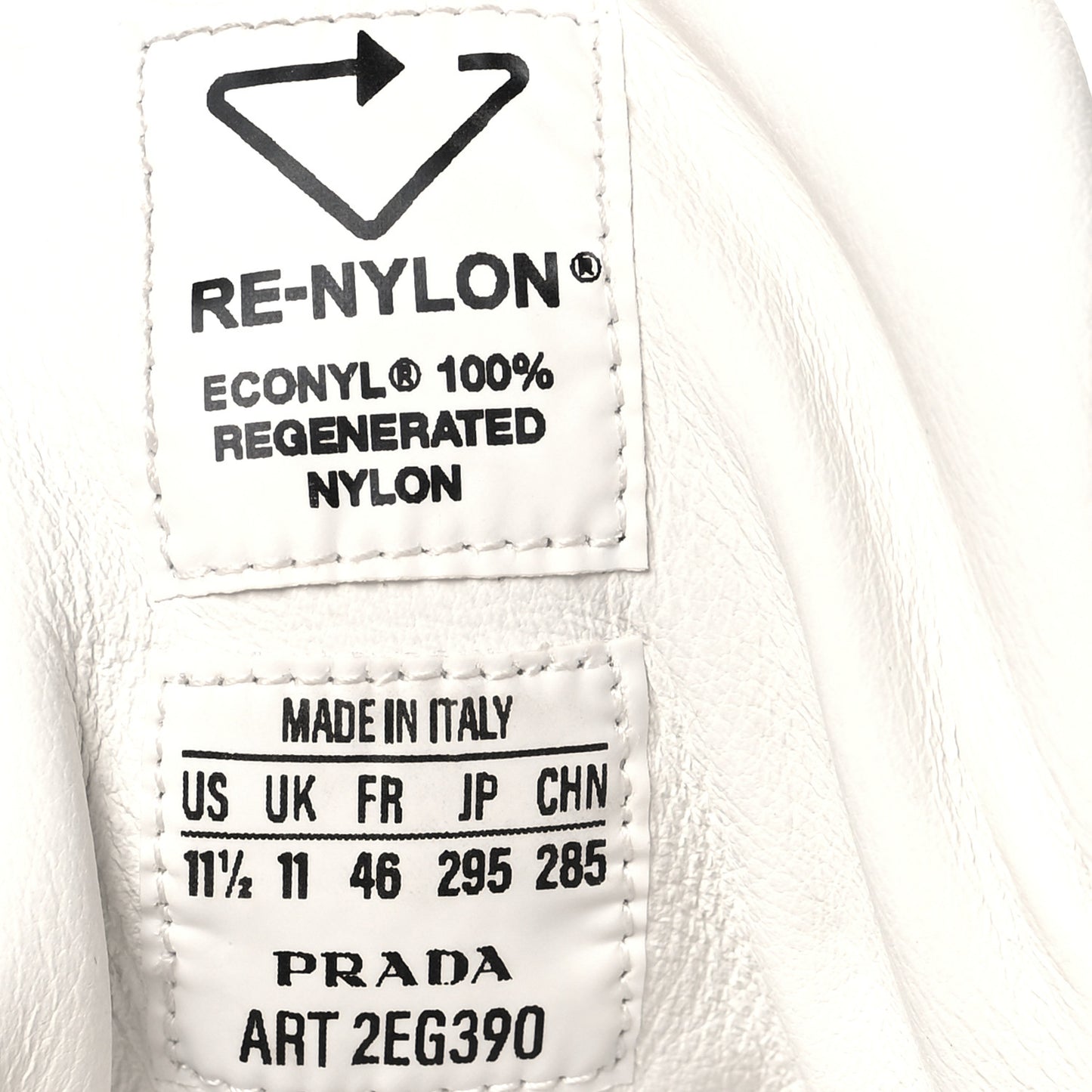 X ADIDAS Re-Nylon Gabardine Metal Triangle Logo Mens Wheel Pouch Pocket Low Top Sneakers 11 White