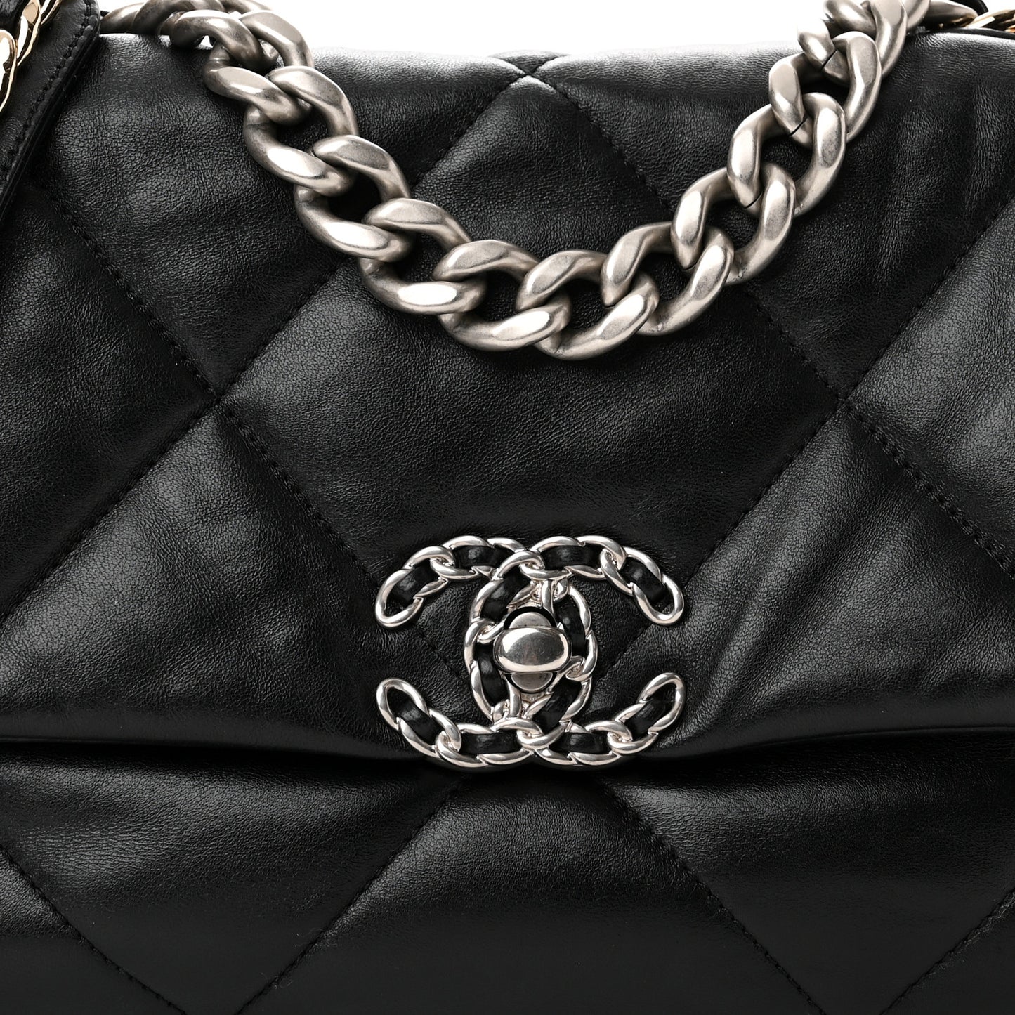 Lambskin Quilted Medium Chanel 19 Flap Black