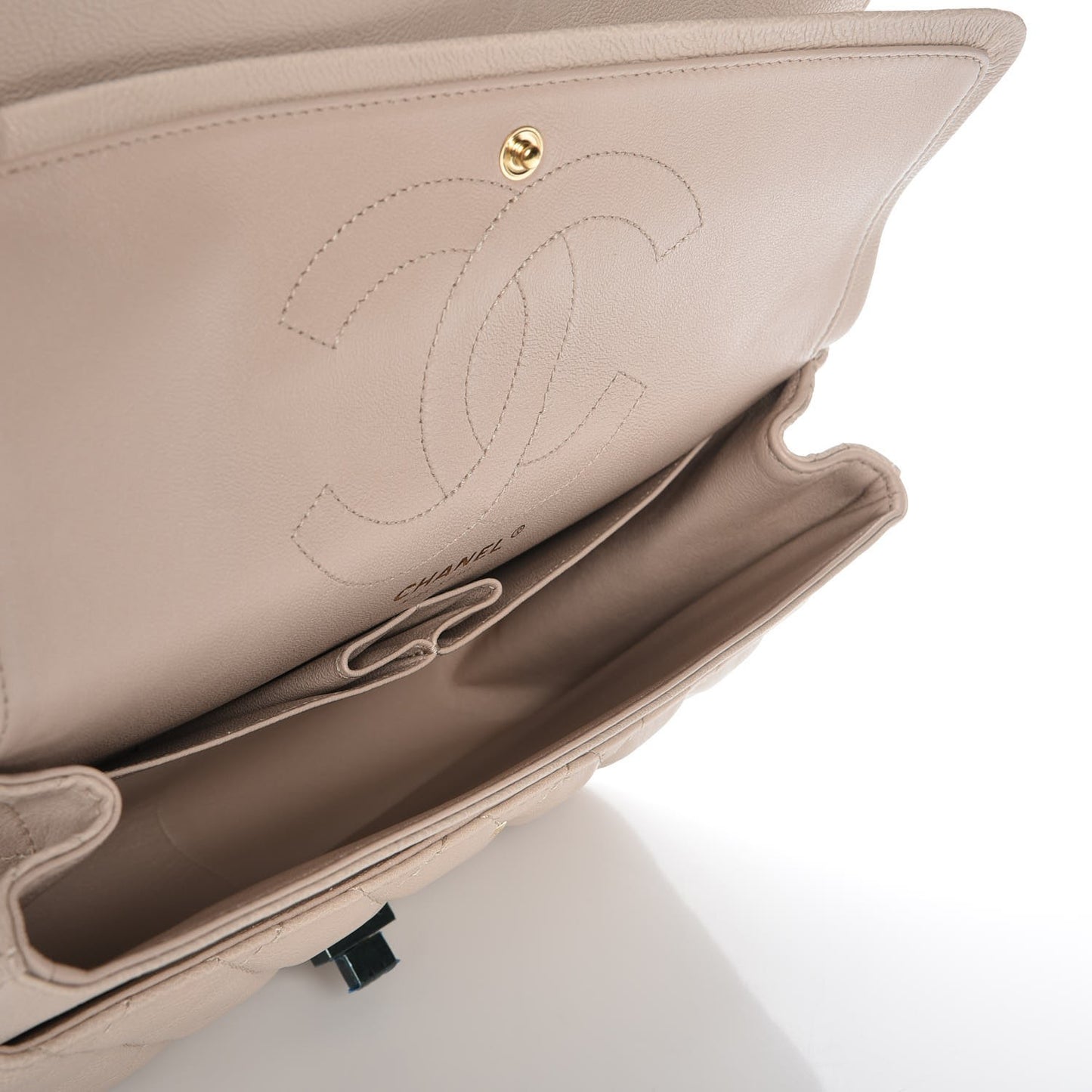 Calfskin Quilted 2.55 Reissue 226 Flap Beige Clair