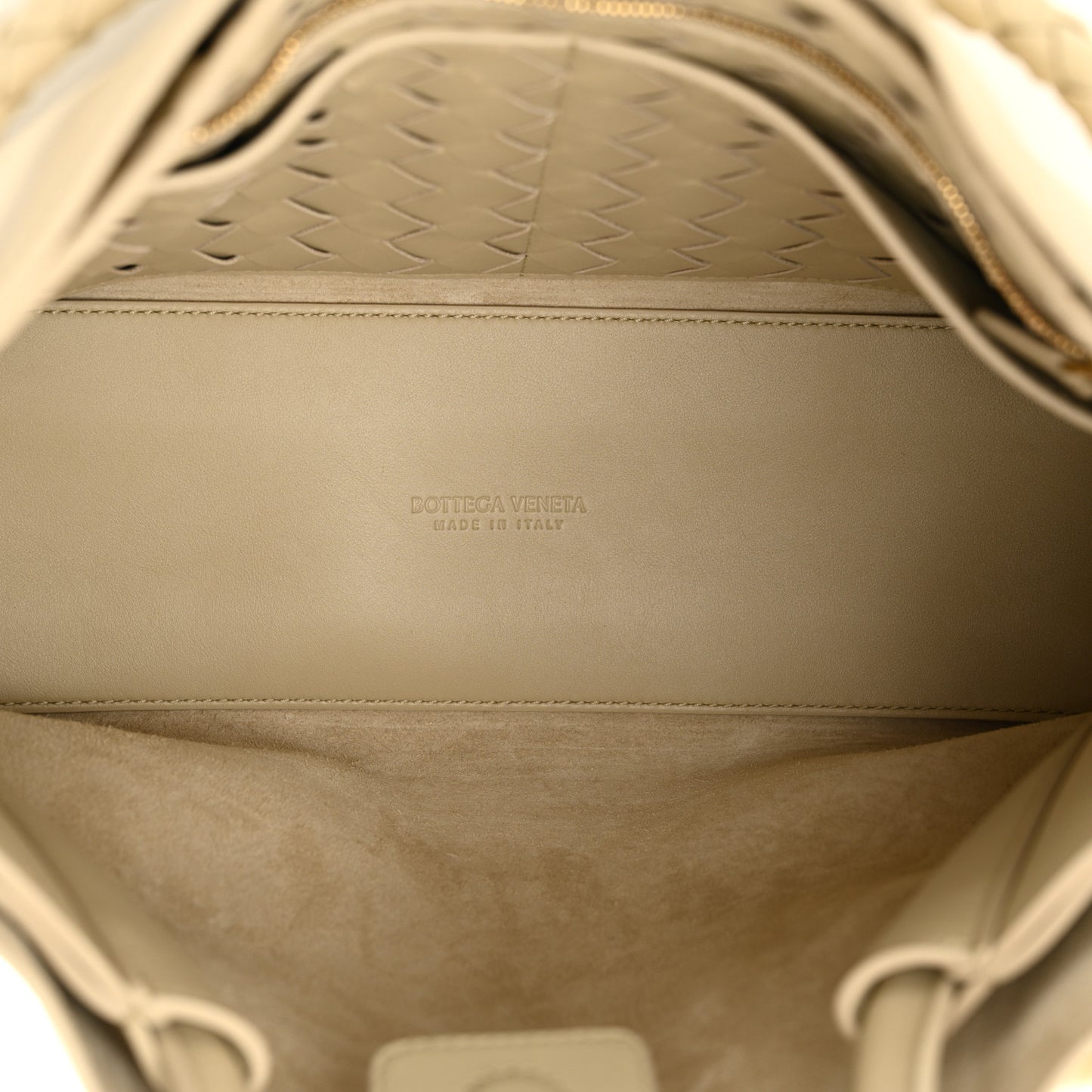 Silky Calfskin Medium Andiamo Shoulder Bag Light Butterscotch