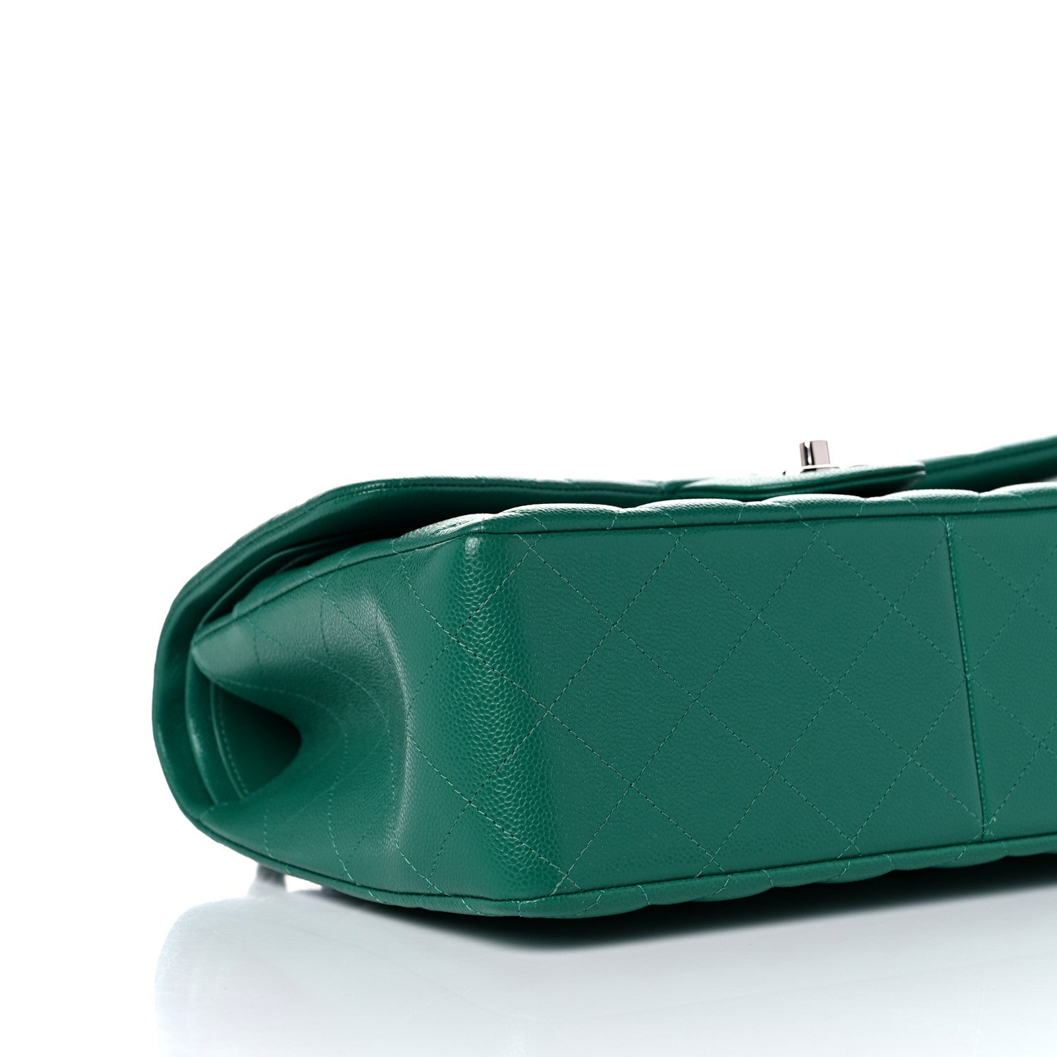 Chanel Caviar Quilted Jumbo Double Flap Green 14 of 18