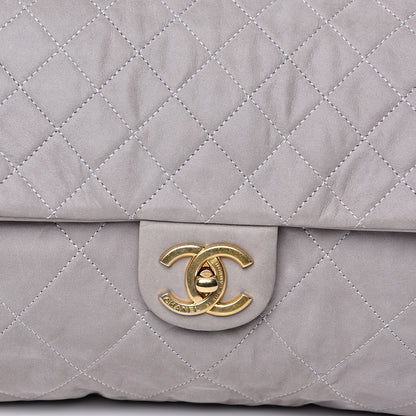Chanel Iridescent Calfskin Large Chic Quilt Flap Gris 10 of 13