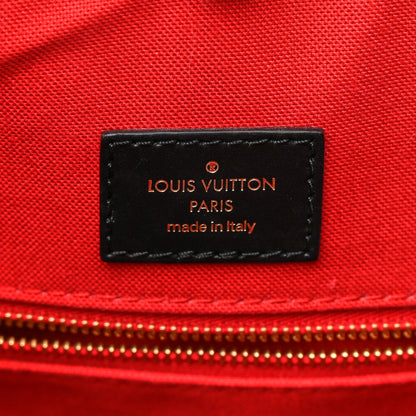 Louis Vuitton Reverse Monogram Giant Onthego MM 6 of 15