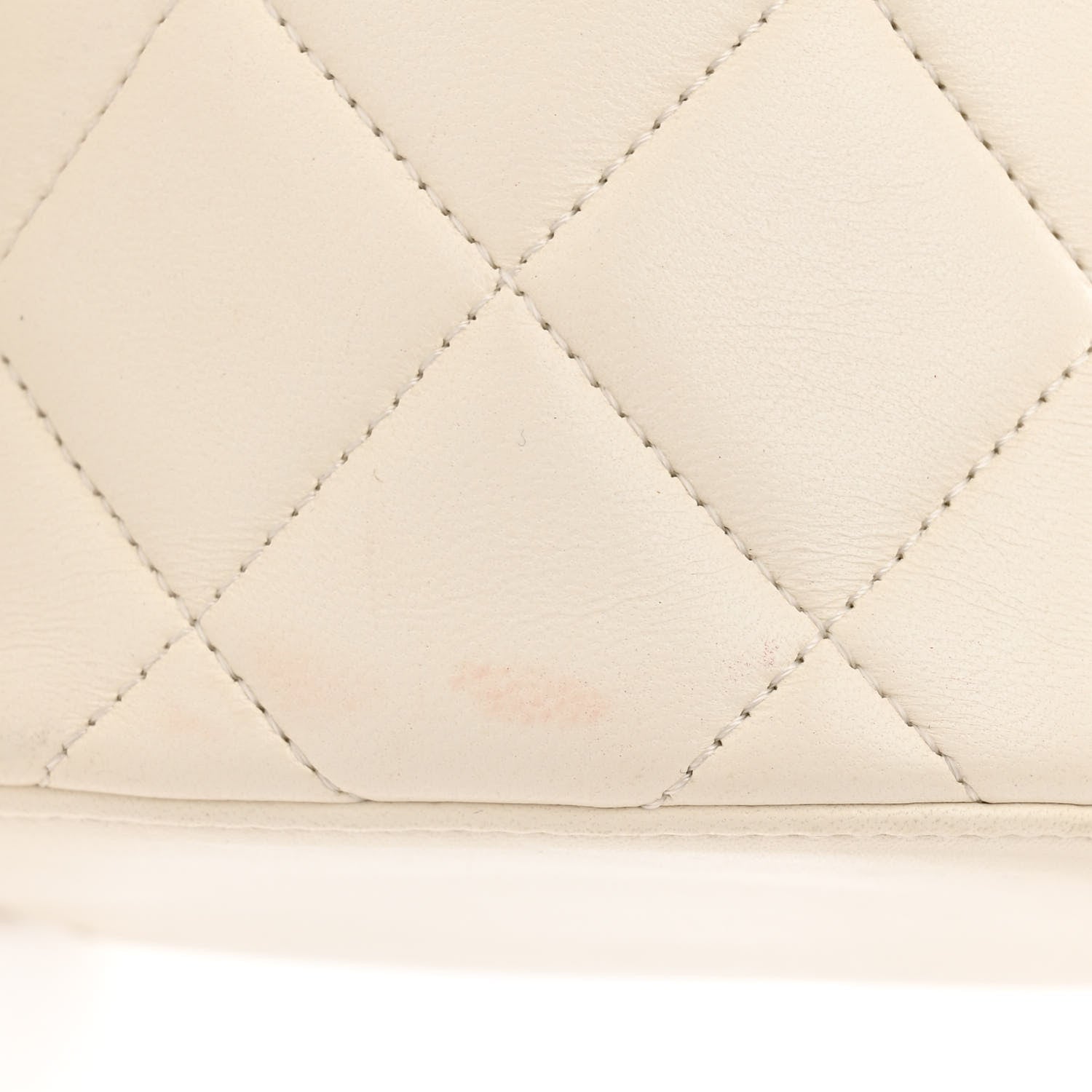 Chanel Lambskin Quilted Trendy Vanity Case White 13 of 16