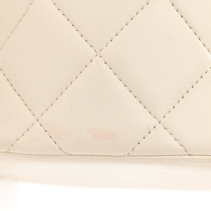 Chanel Lambskin Quilted Trendy Vanity Case White 13 of 16