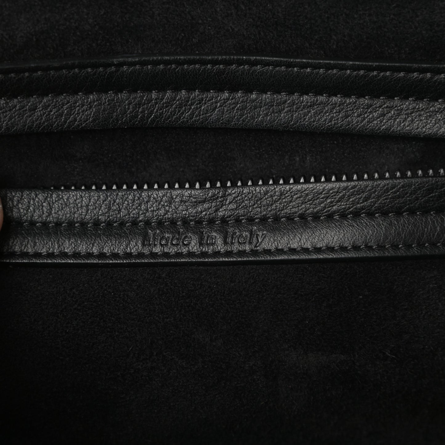 Supple Calfskin Medium Phantom Luggage Black